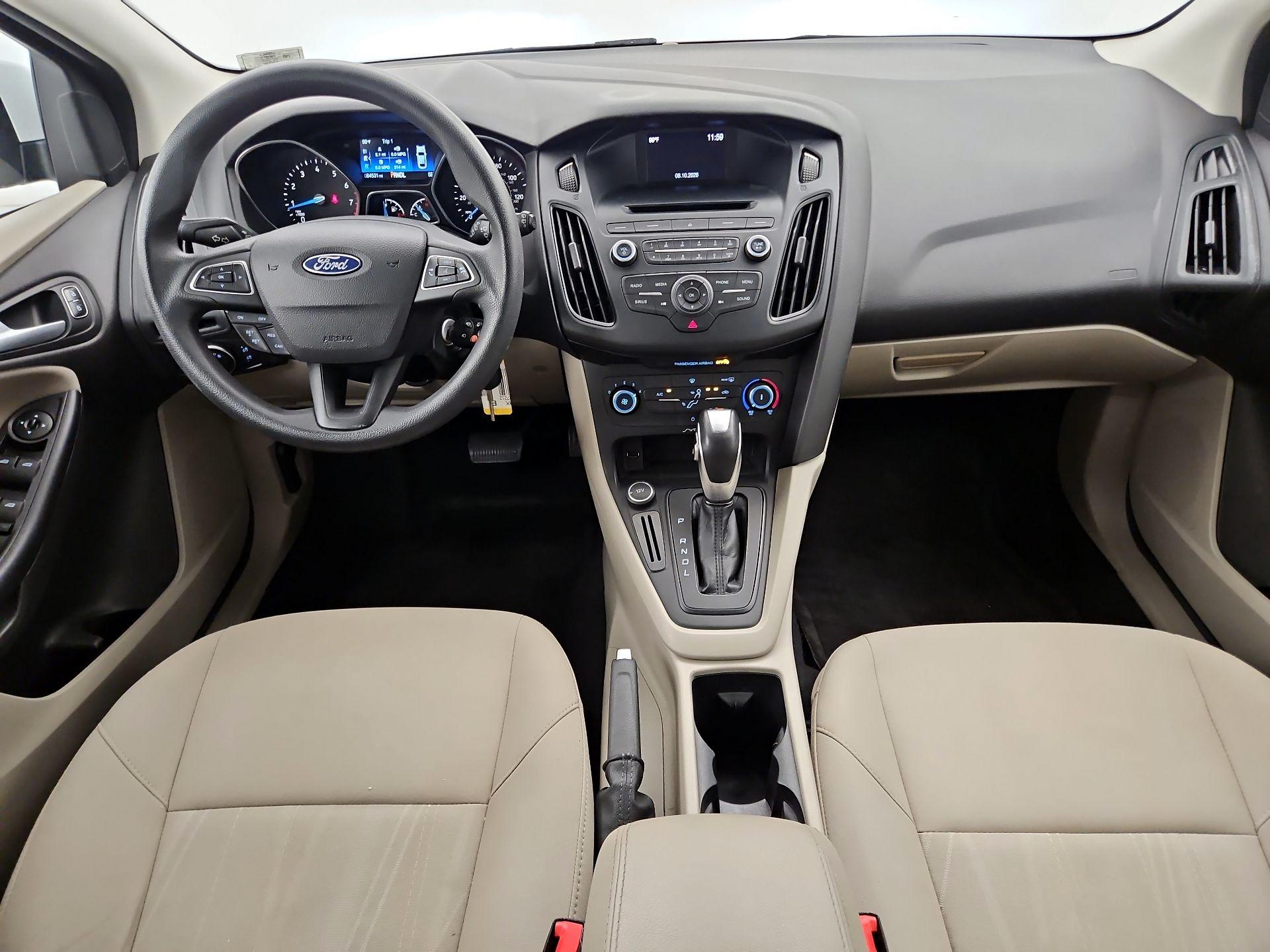 Thumbnail: 2016 Ford Focus - 9