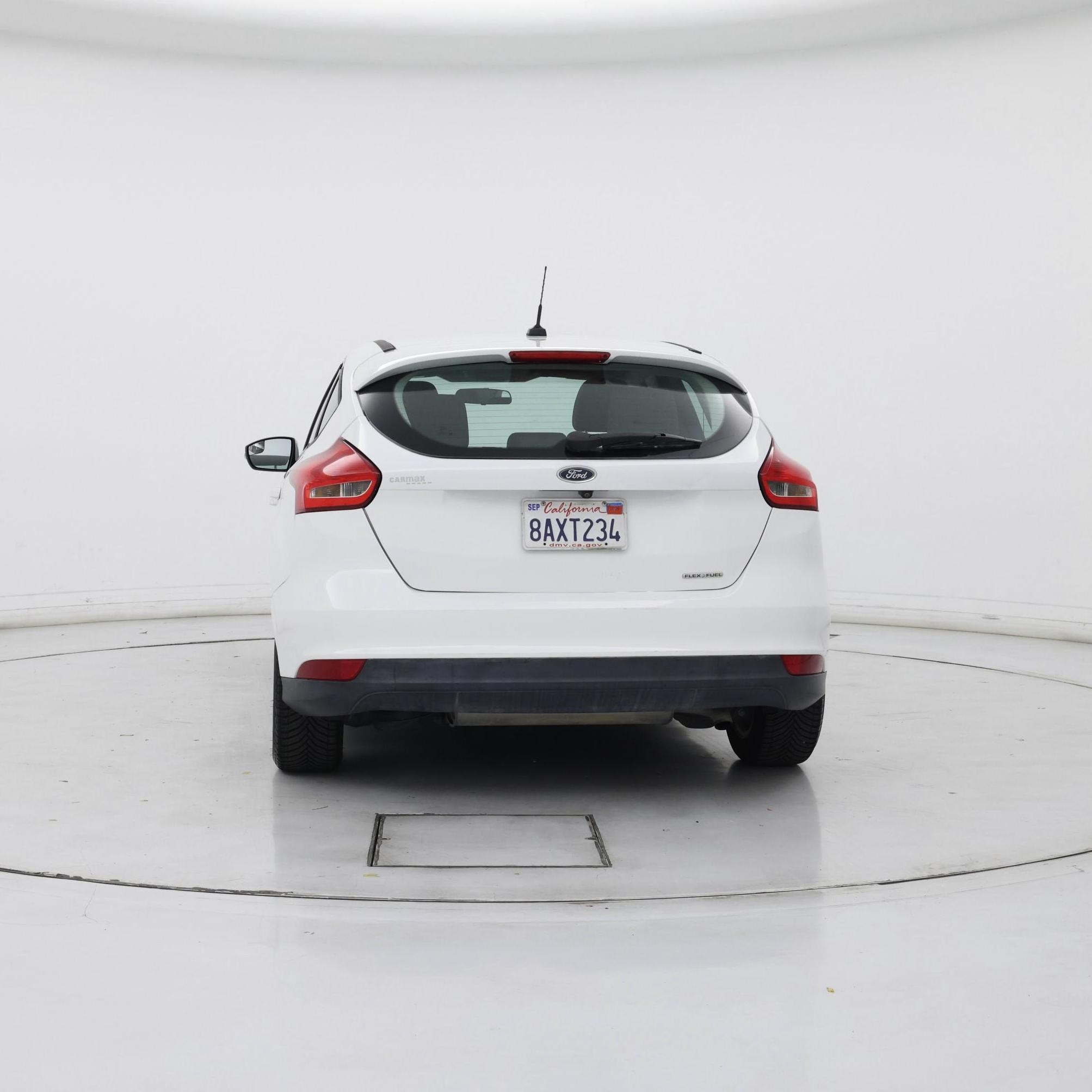 Thumbnail: 2016 Ford Focus - 6