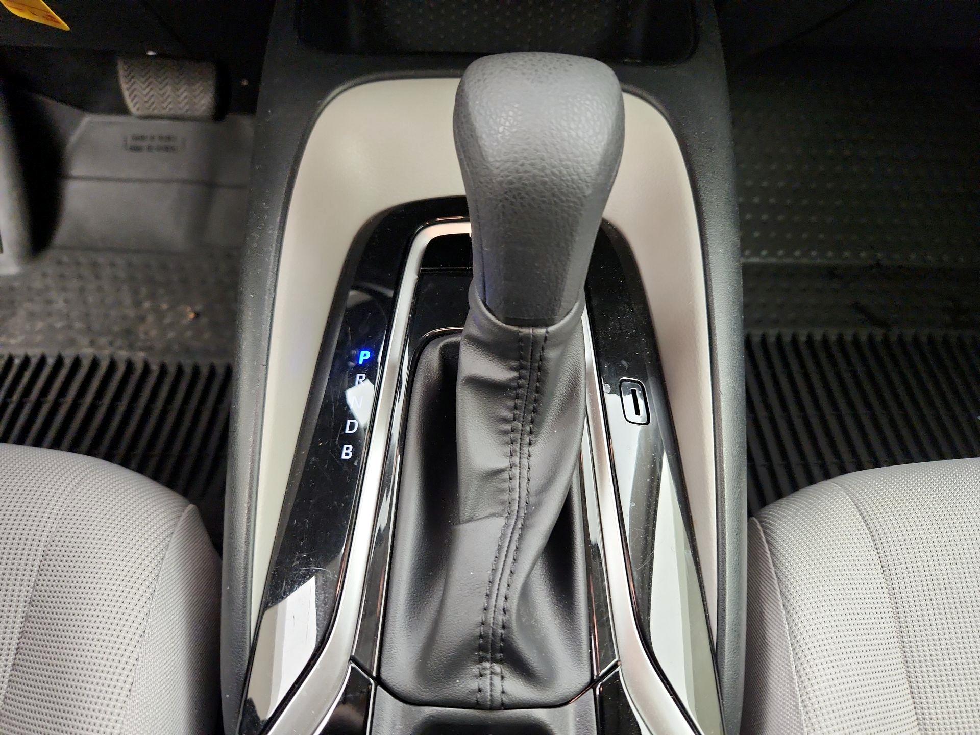 Thumbnail: 2022 Toyota Corolla - 17