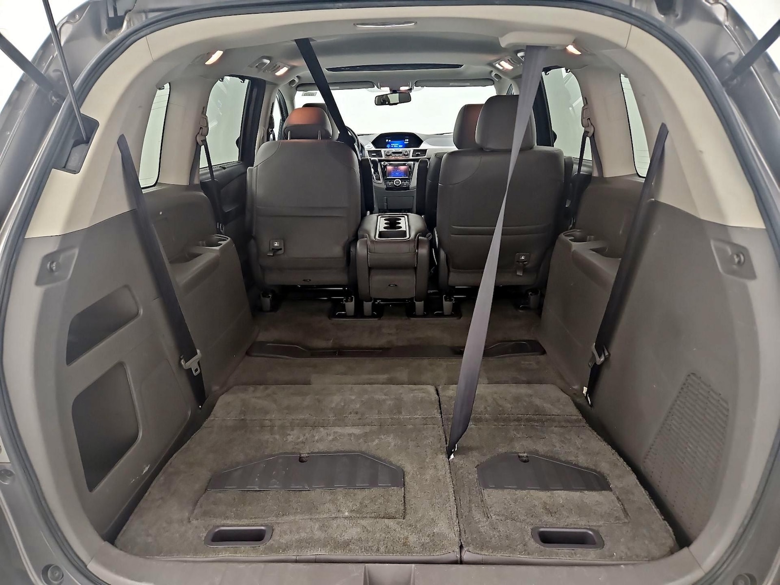 2016 Honda Odyssey EX-L - Photo 24