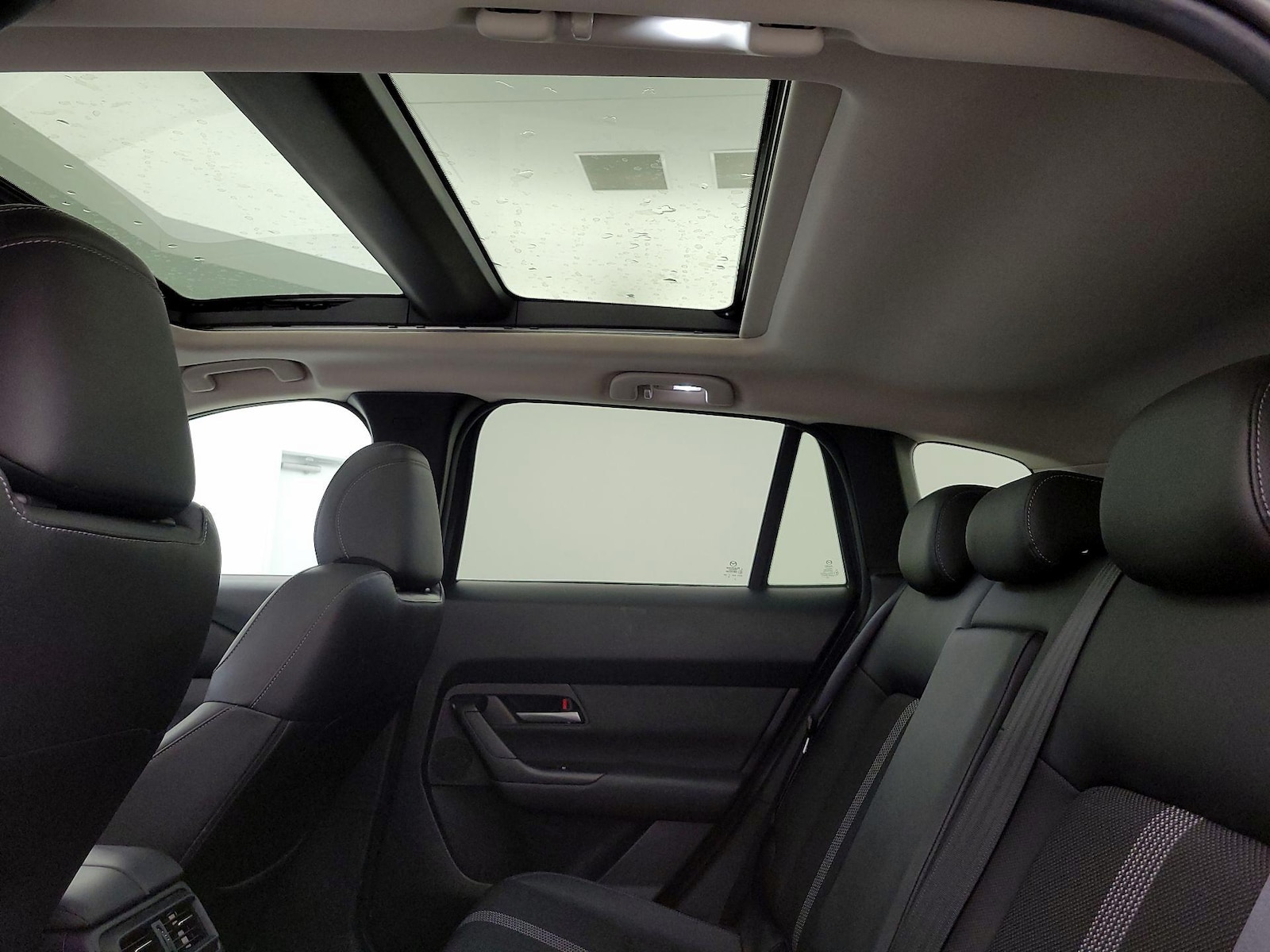 2024 Mazda CX-50 S PREMIUM - Photo 25