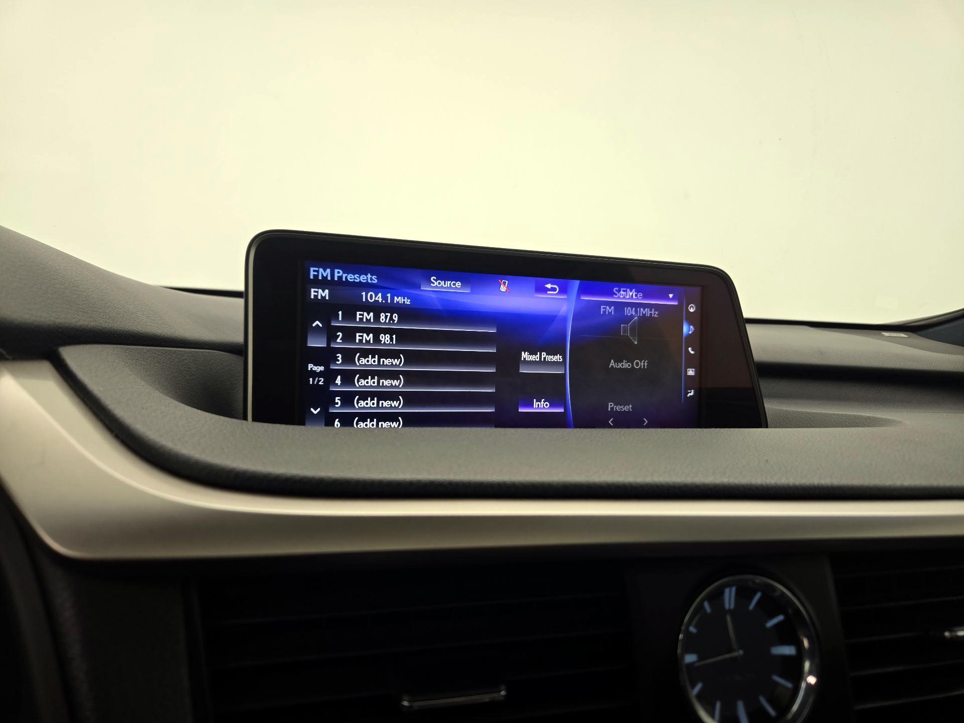 Thumbnail: 2016 Lexus RX - 16