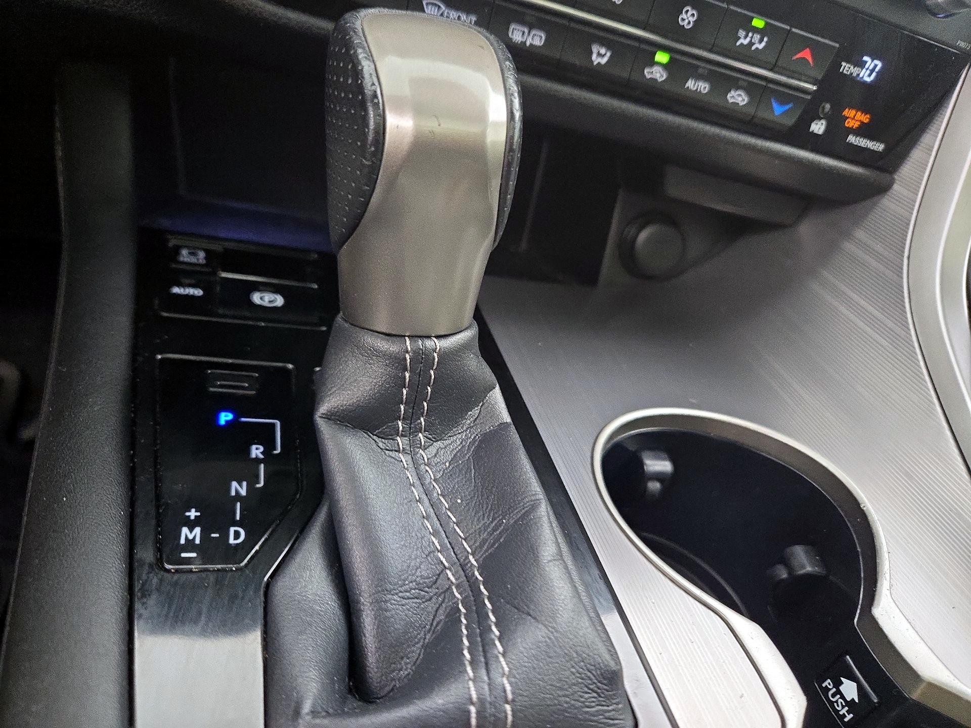 Thumbnail: 2016 Lexus RX - 18