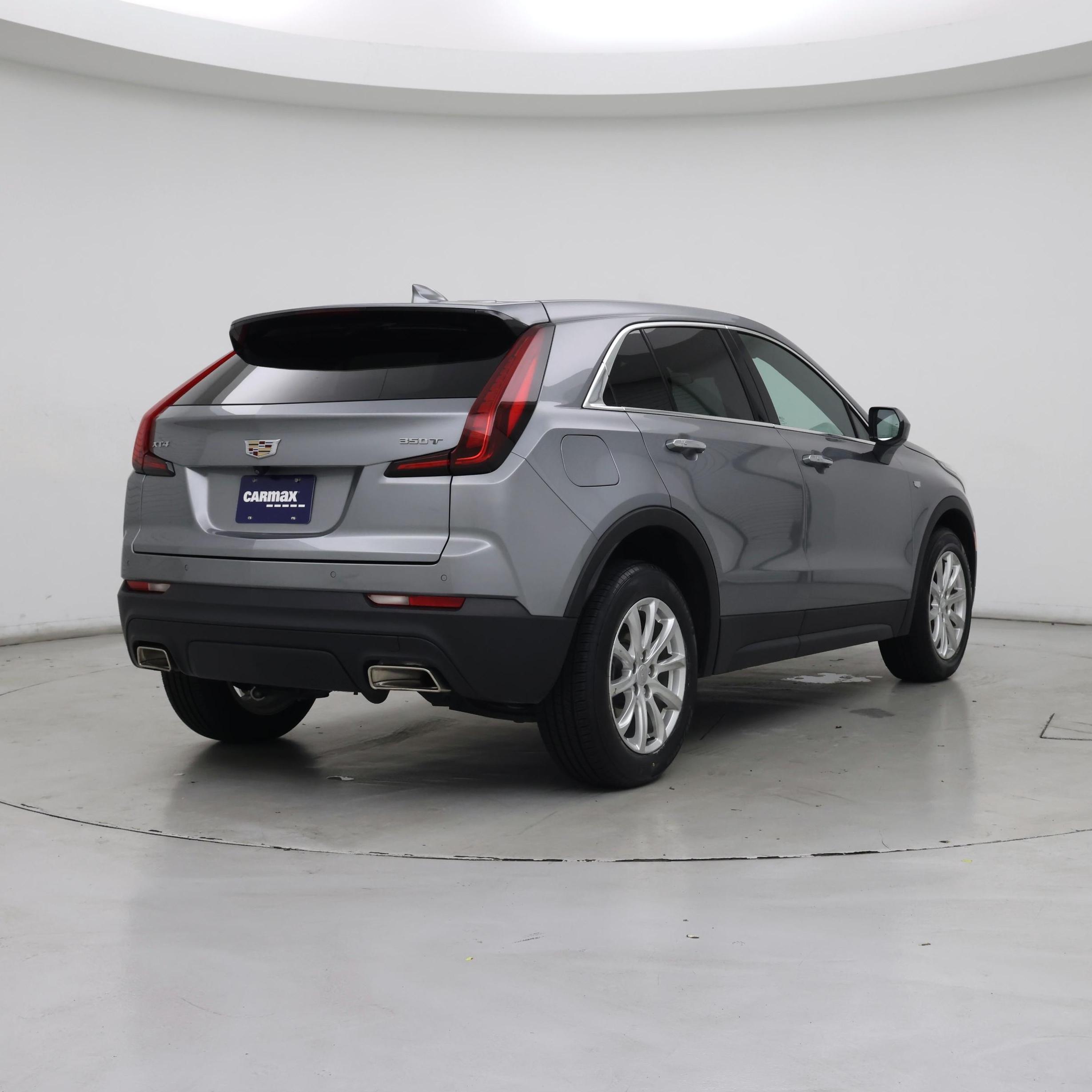 Thumbnail: 2023 Cadillac XT4 - 8