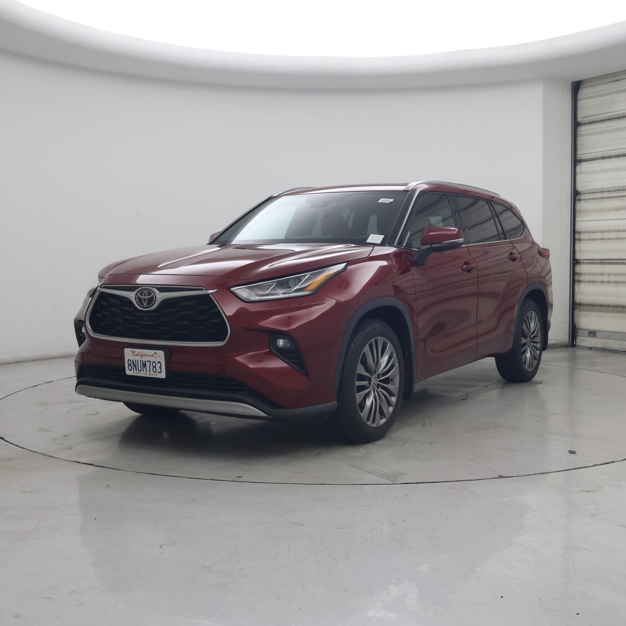 Thumbnail: 2020 Toyota Highlander - 4
