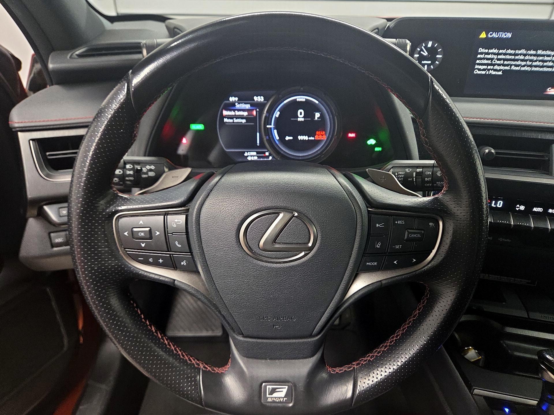 Thumbnail: 2021 Lexus UX - 10