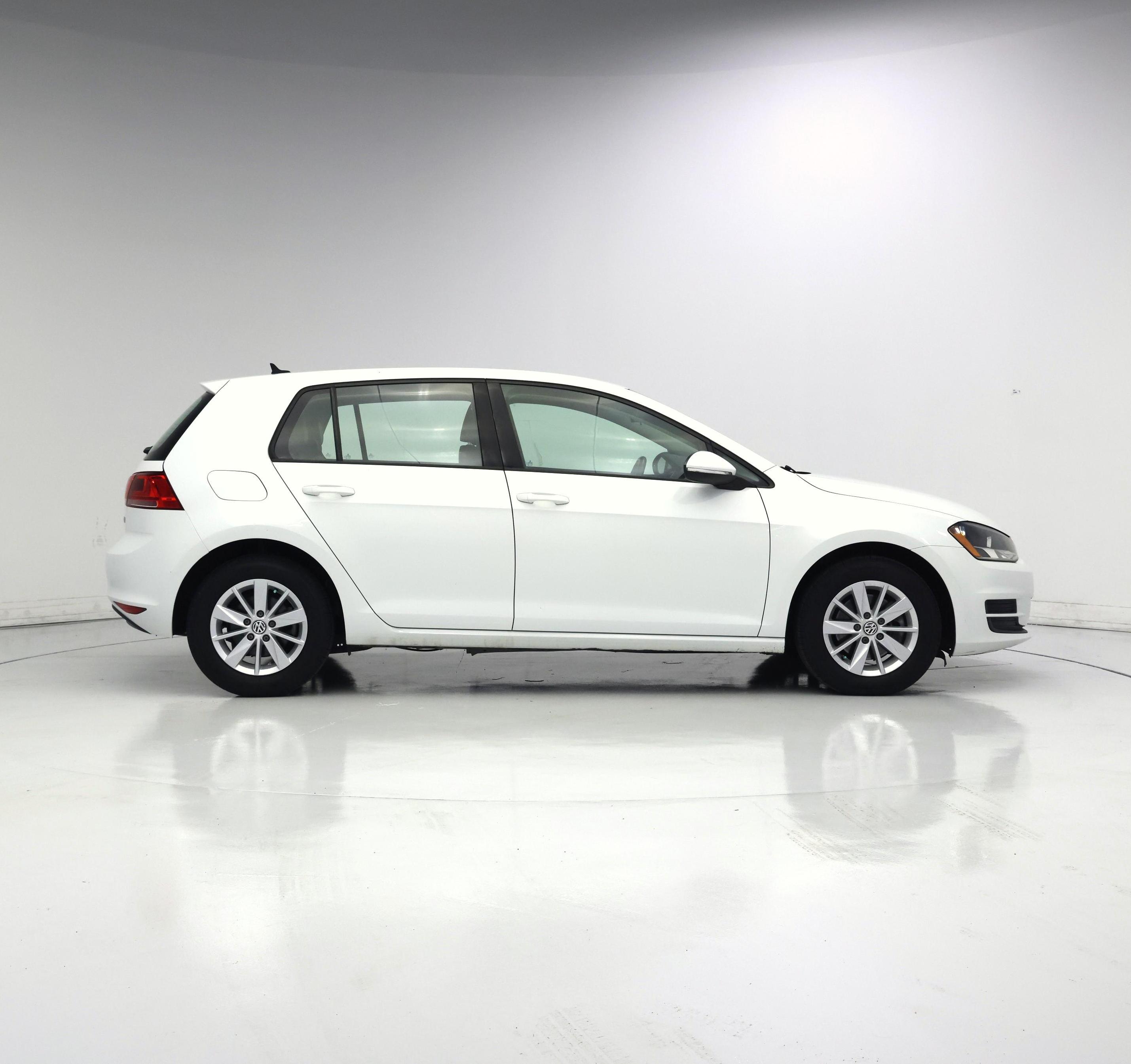 Thumbnail: 2015 Volkswagen Golf - 7
