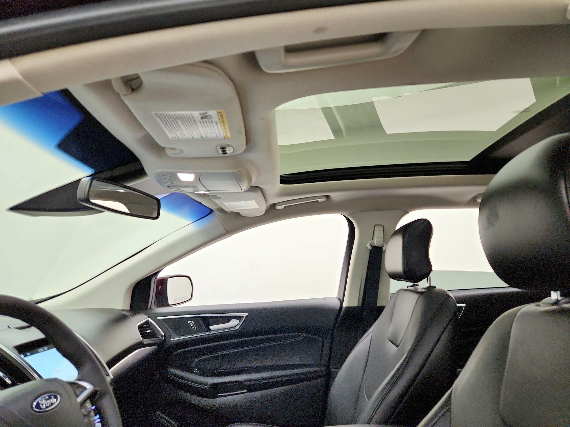 Thumbnail: 2018 Ford Edge - 20