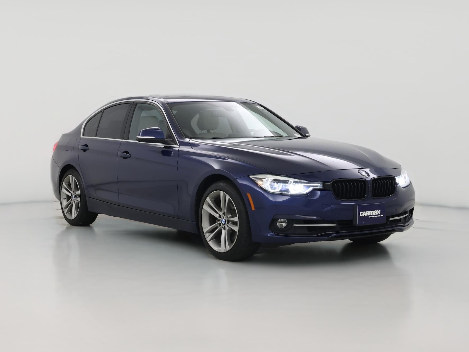 2017 BMW 3 Series 330i - Photo 1