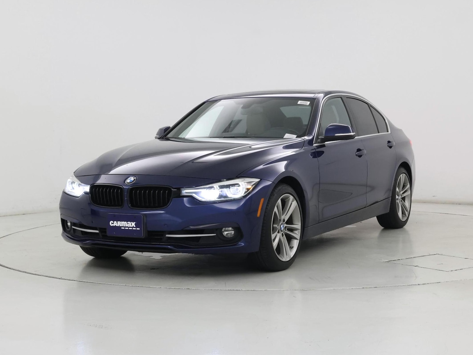 2017 BMW 3 Series 330i - Photo 5