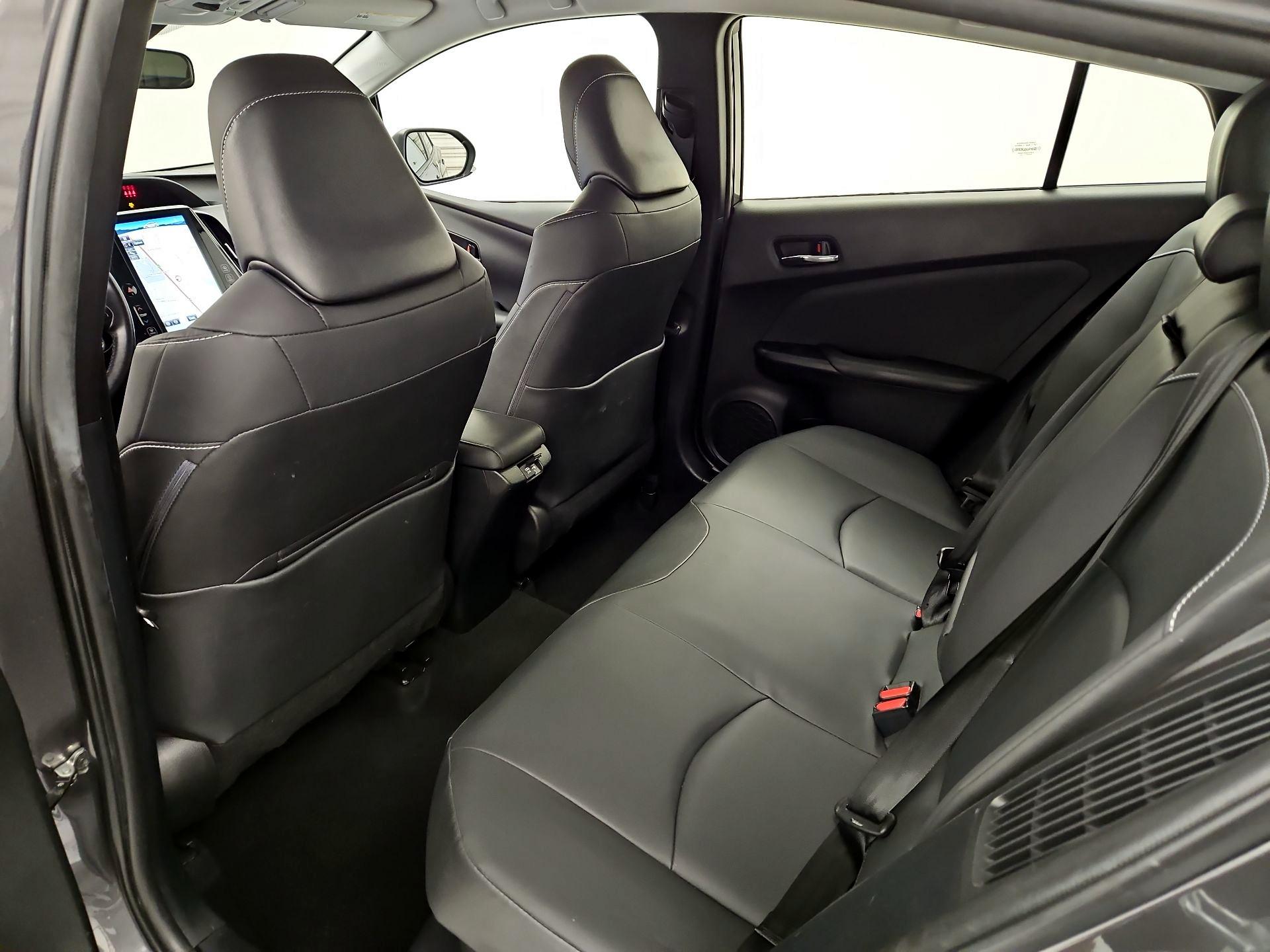 Thumbnail: 2021 Toyota Prius Prime - 20