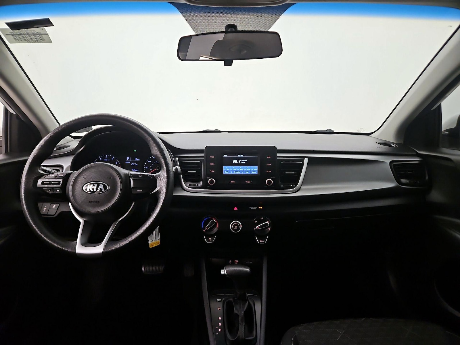 2019 Kia RIO LX - Photo 10