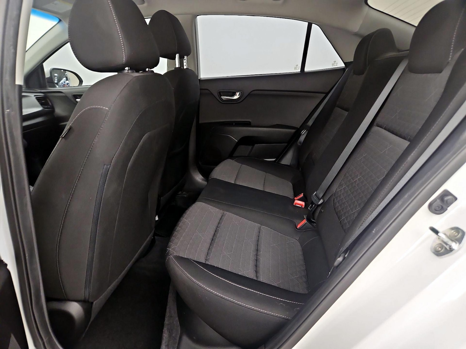 2019 Kia RIO LX - Photo 20