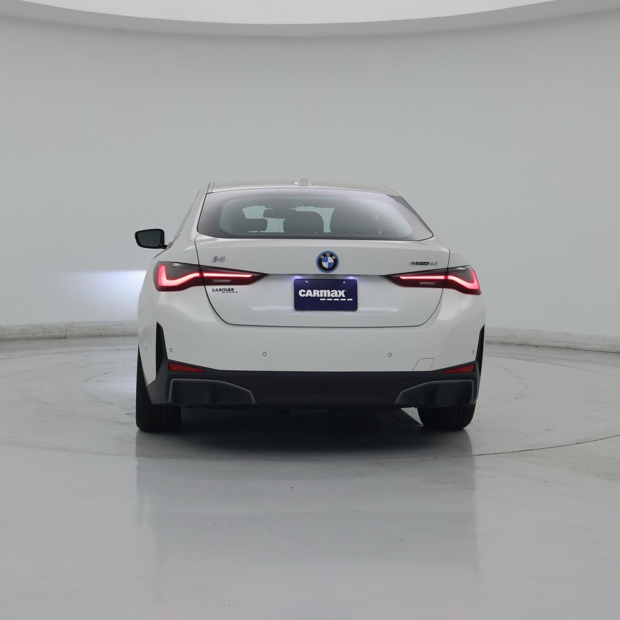 Thumbnail: 2023 BMW i4 - 6
