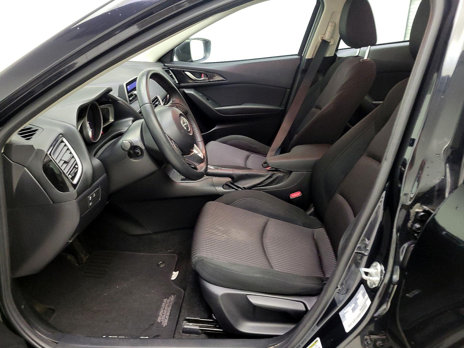 2014 Mazda MAZDA3 i Touring - Photo 12
