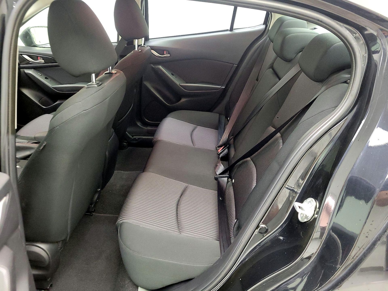 2014 Mazda MAZDA3 i Touring - Photo 19