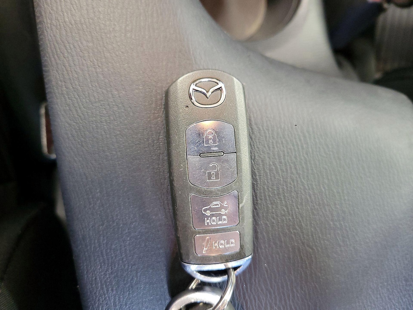 2014 Mazda MAZDA3 i Touring - Photo 22