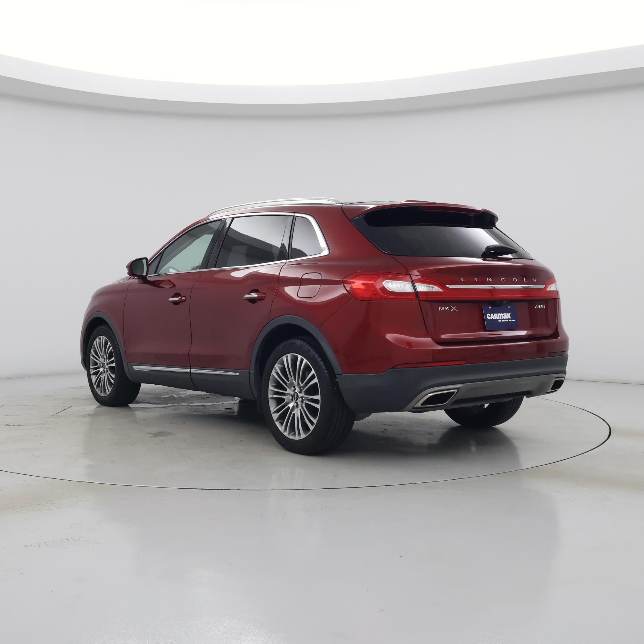Thumbnail: 2017 Lincoln MKX - 2