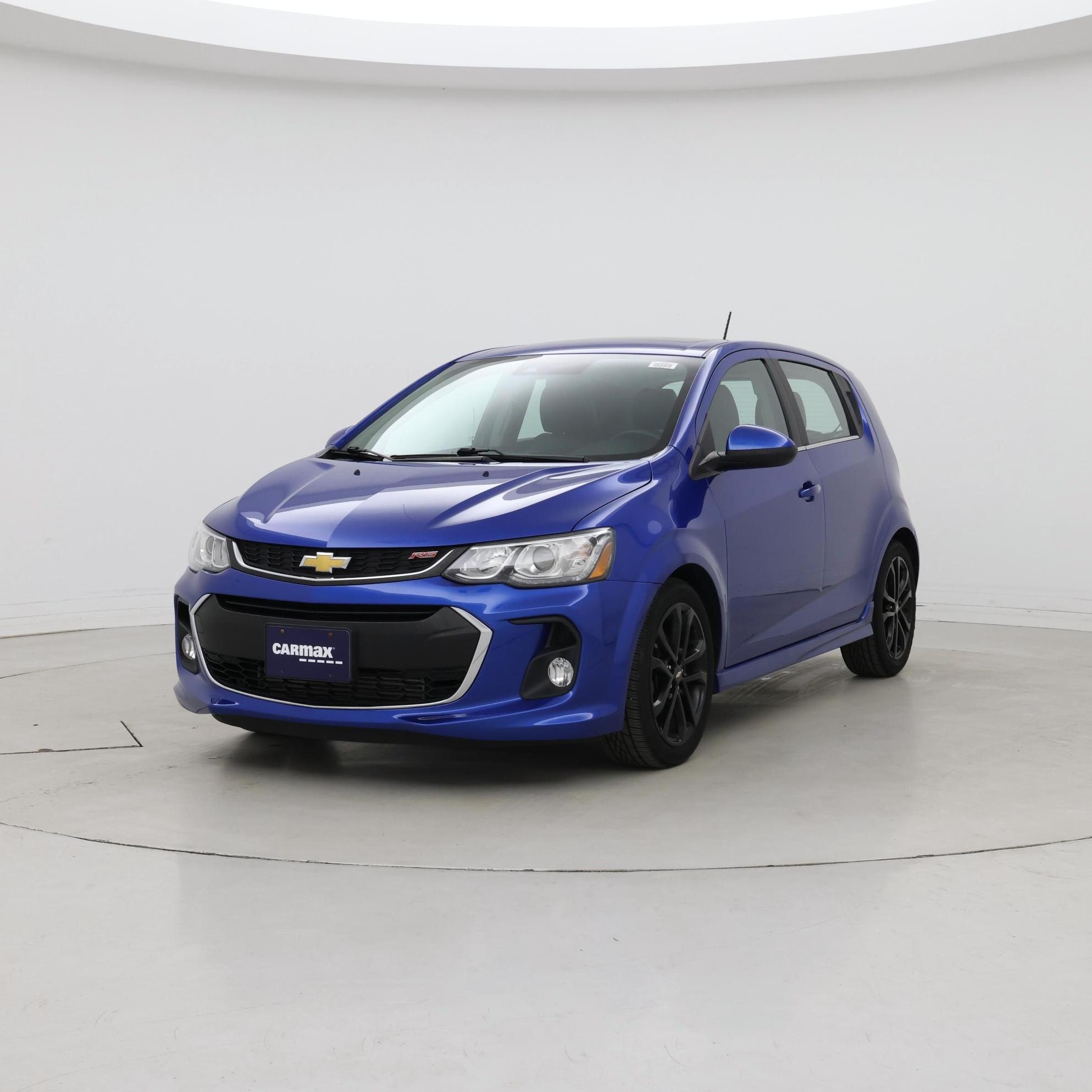 Thumbnail: 2017 Chevrolet Sonic - 4