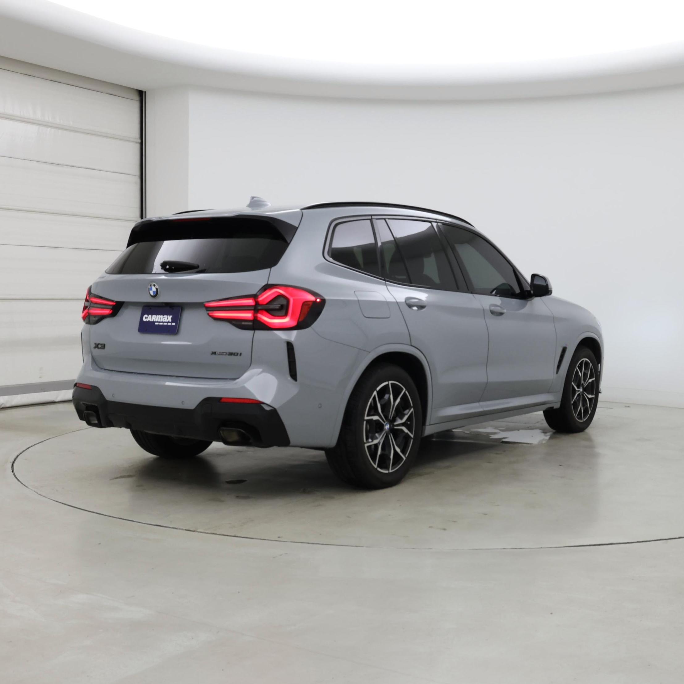 Thumbnail: 2023 BMW X3 - 8