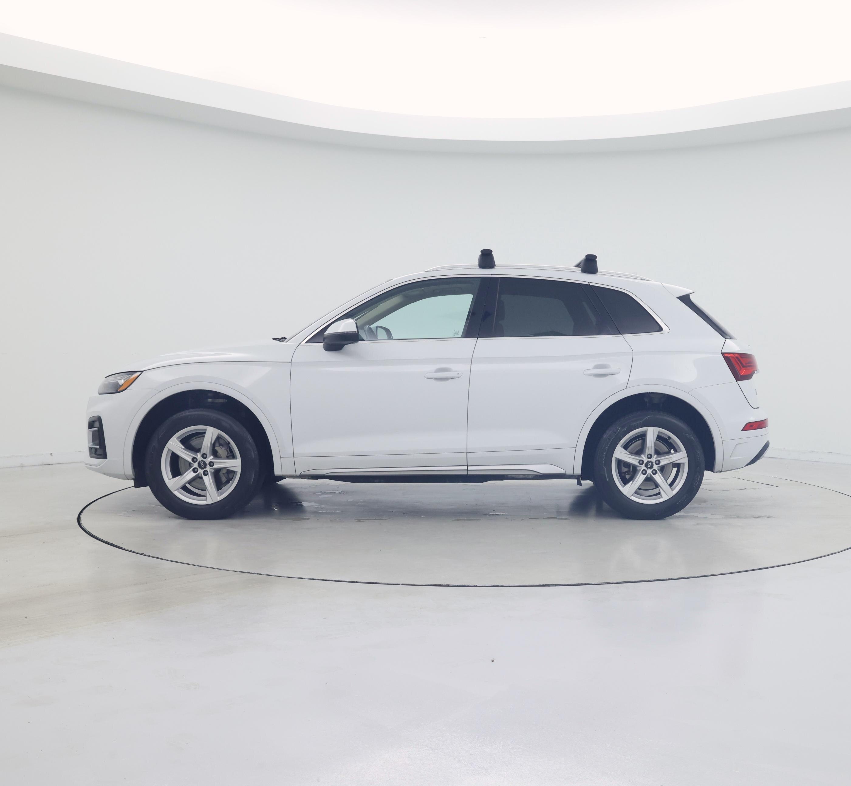 Thumbnail: 2022 Audi Q5 - 3