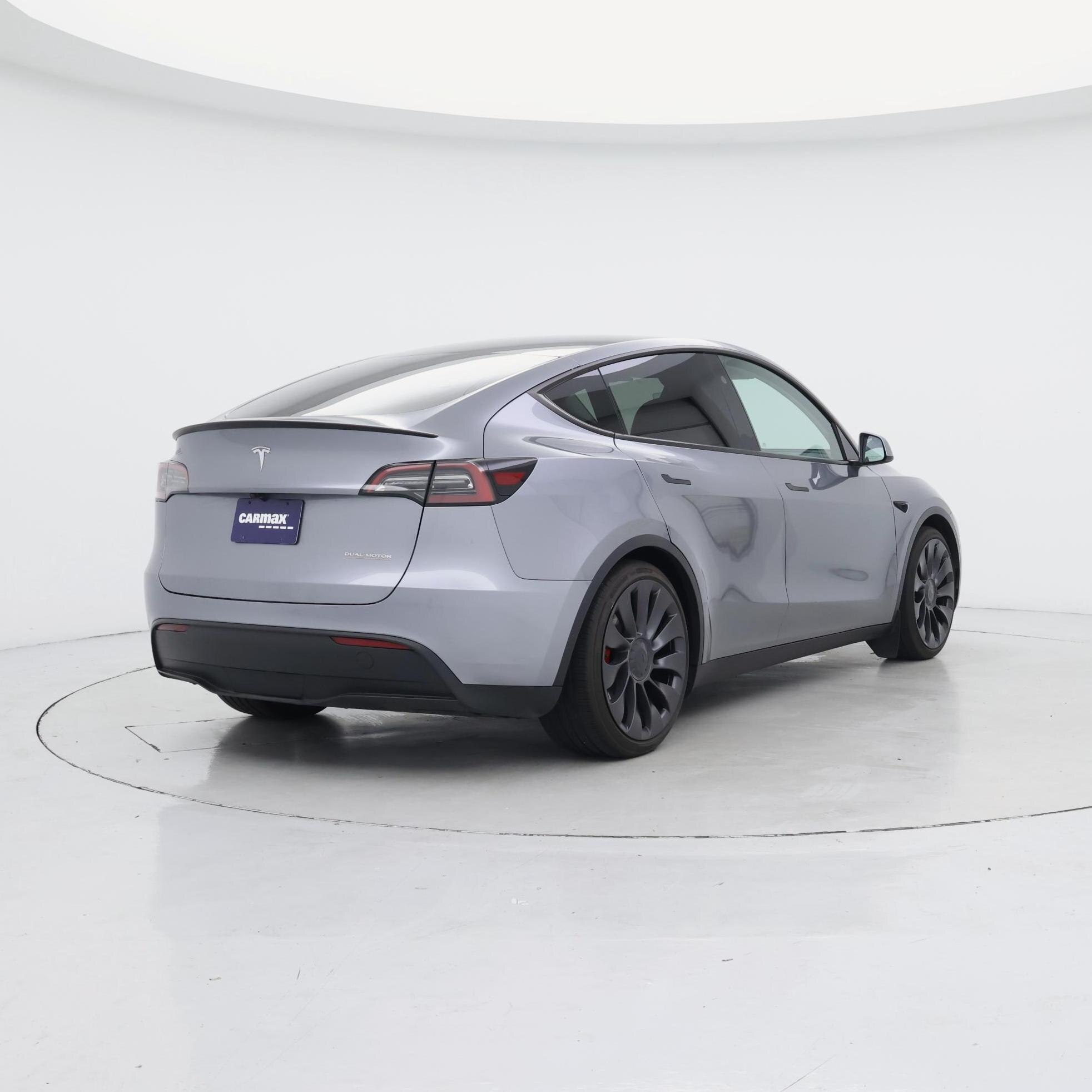 Thumbnail: 2025 Tesla Model Y - 8
