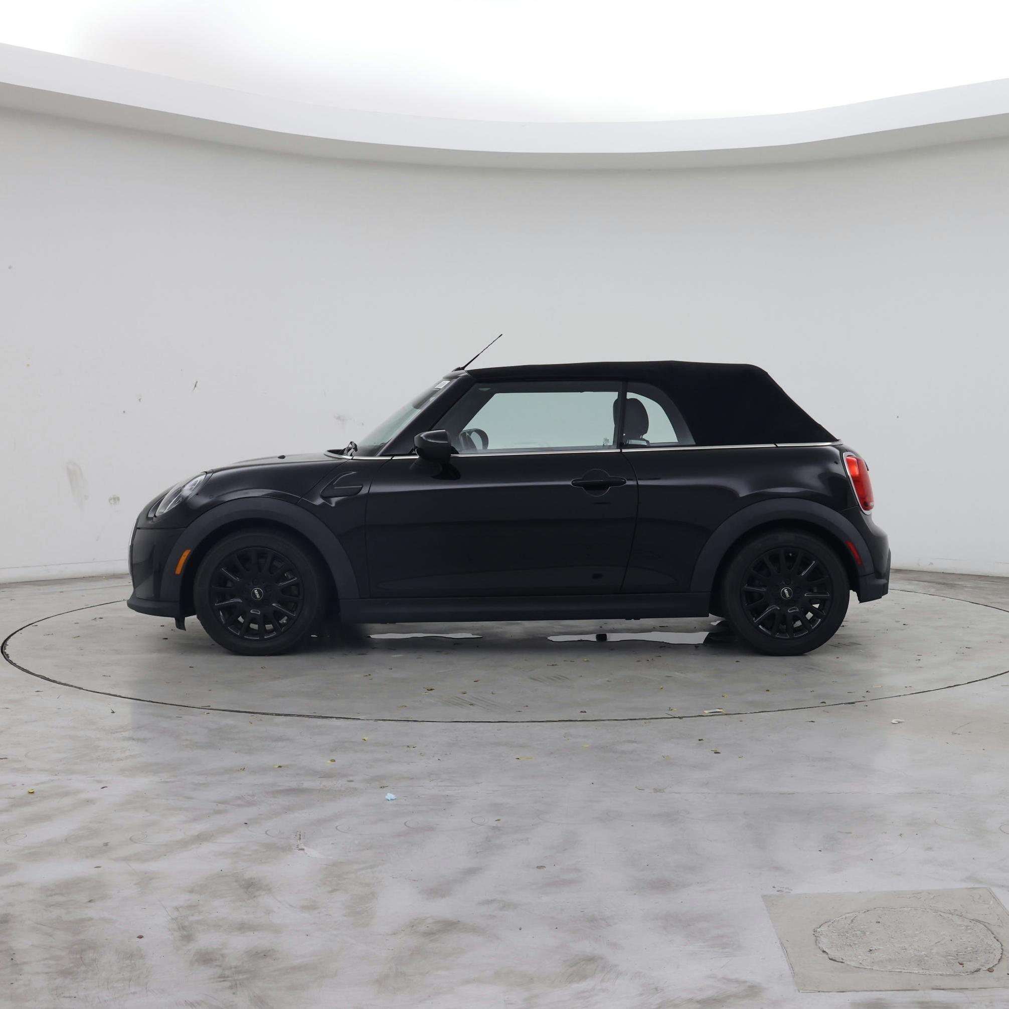 Thumbnail: 2022 MINI Cooper - 3