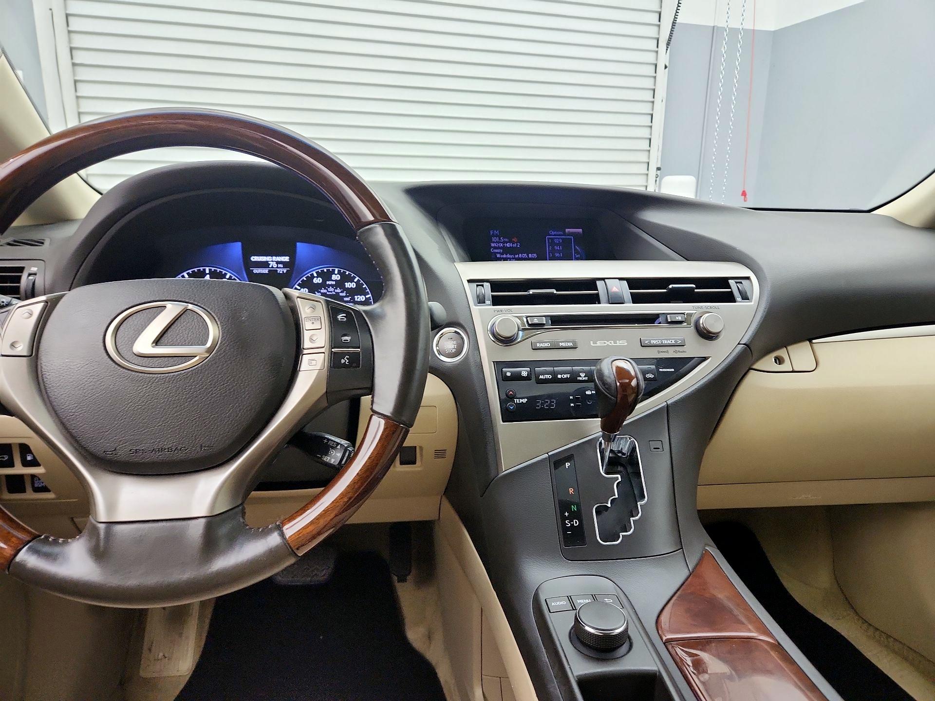 Thumbnail: 2015 Lexus RX - 9