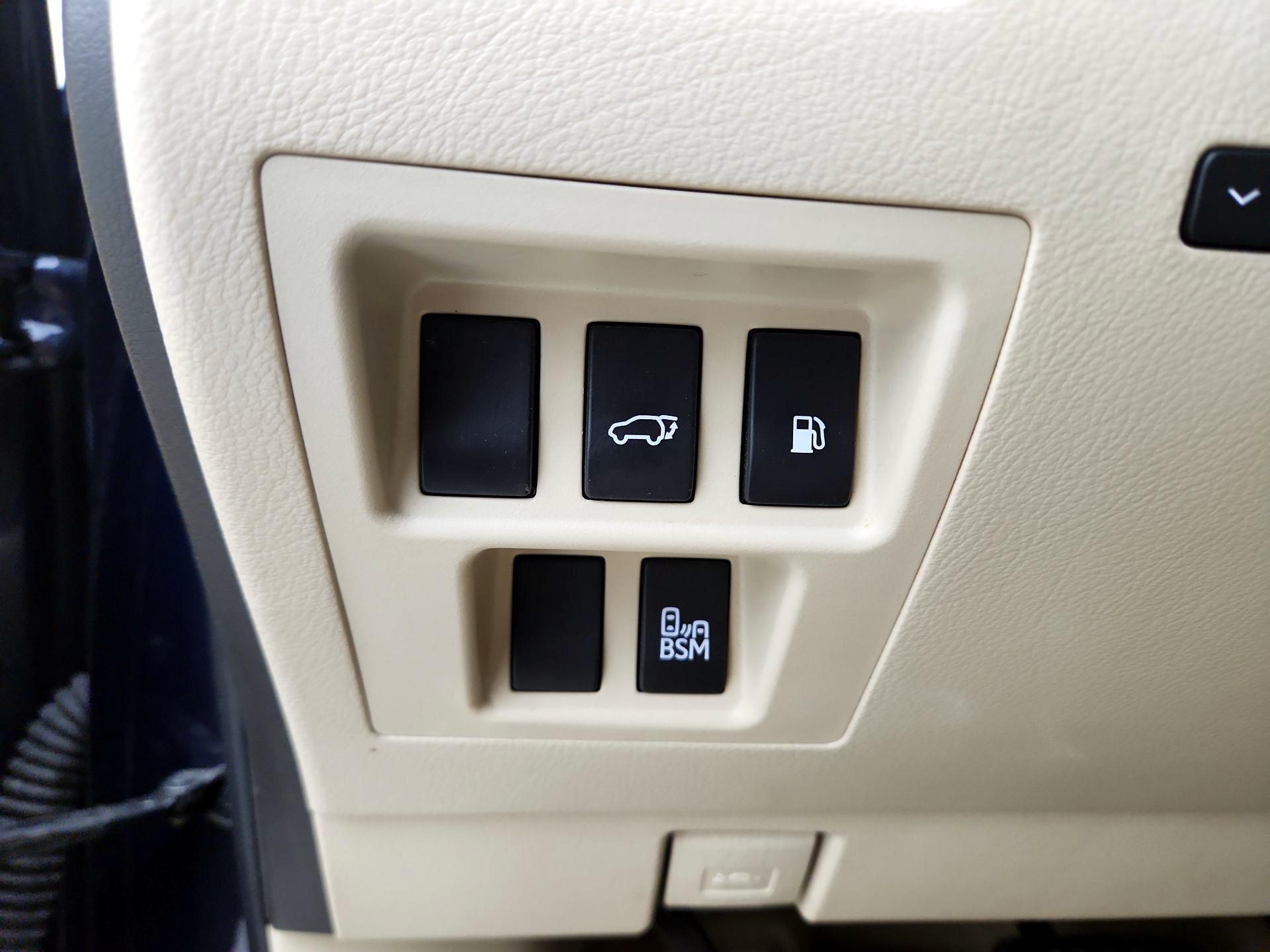 Thumbnail: 2015 Lexus RX - 13