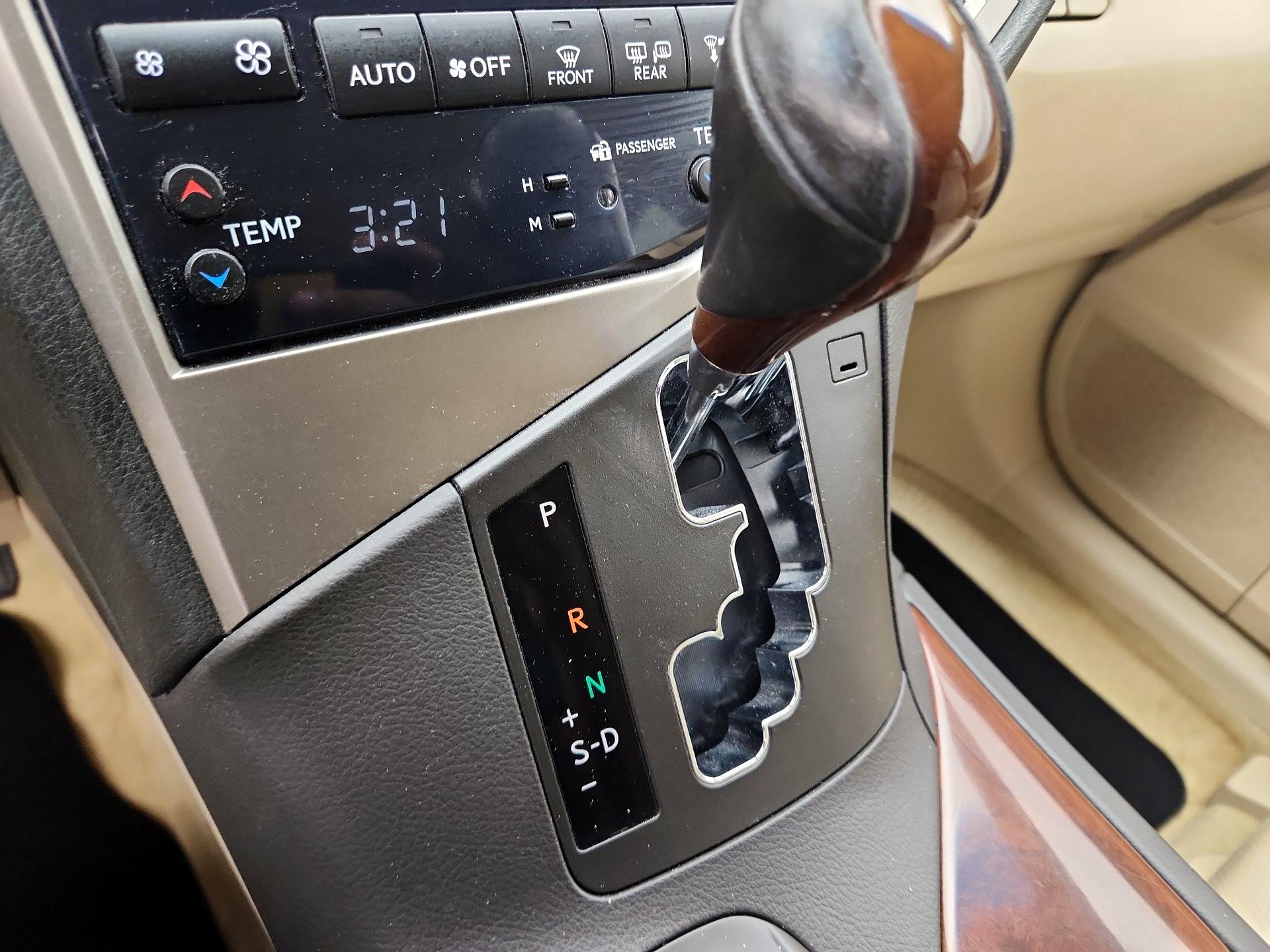 Thumbnail: 2015 Lexus RX - 17