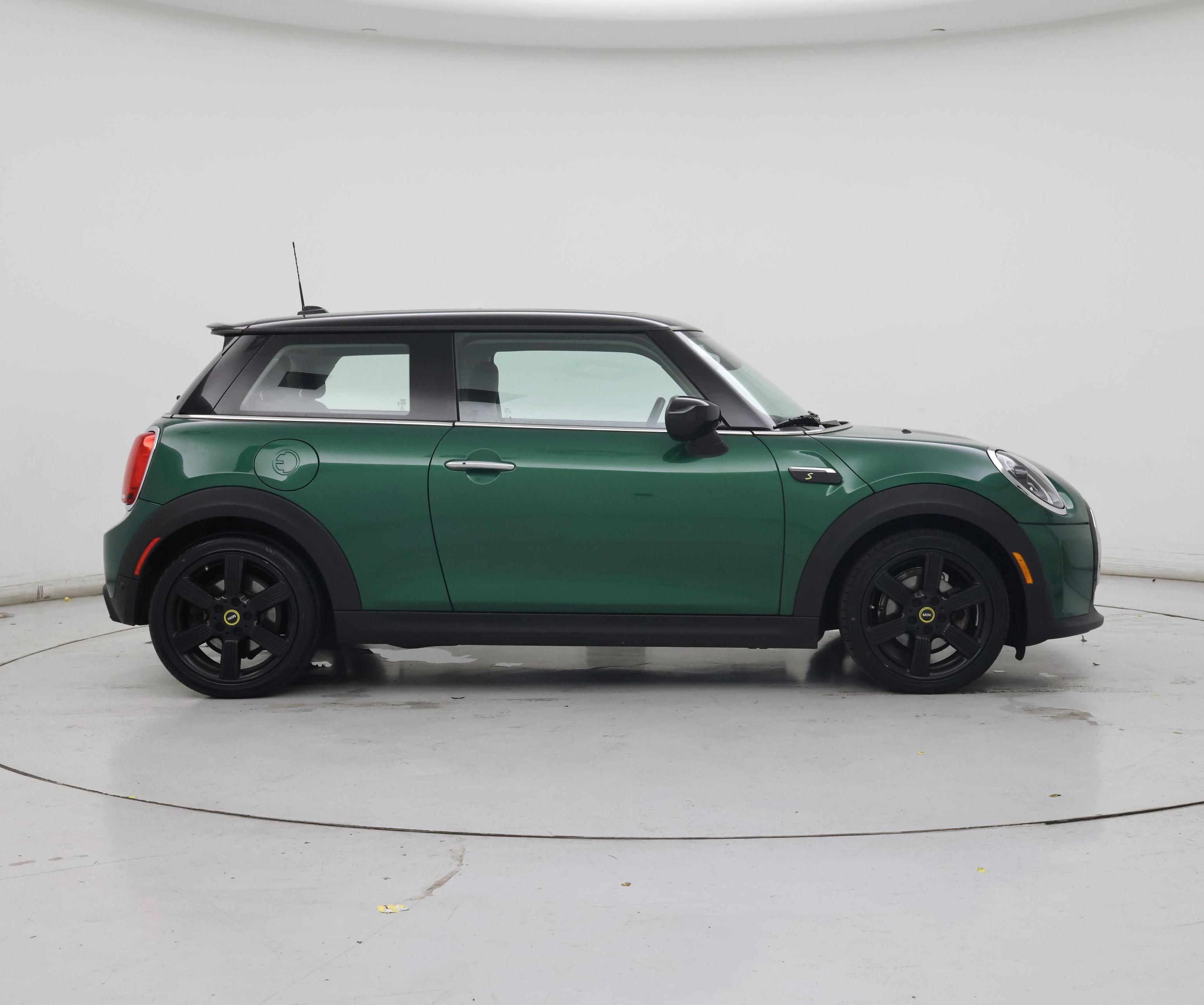 Thumbnail: 2023 MINI Cooper Hardtop - 7