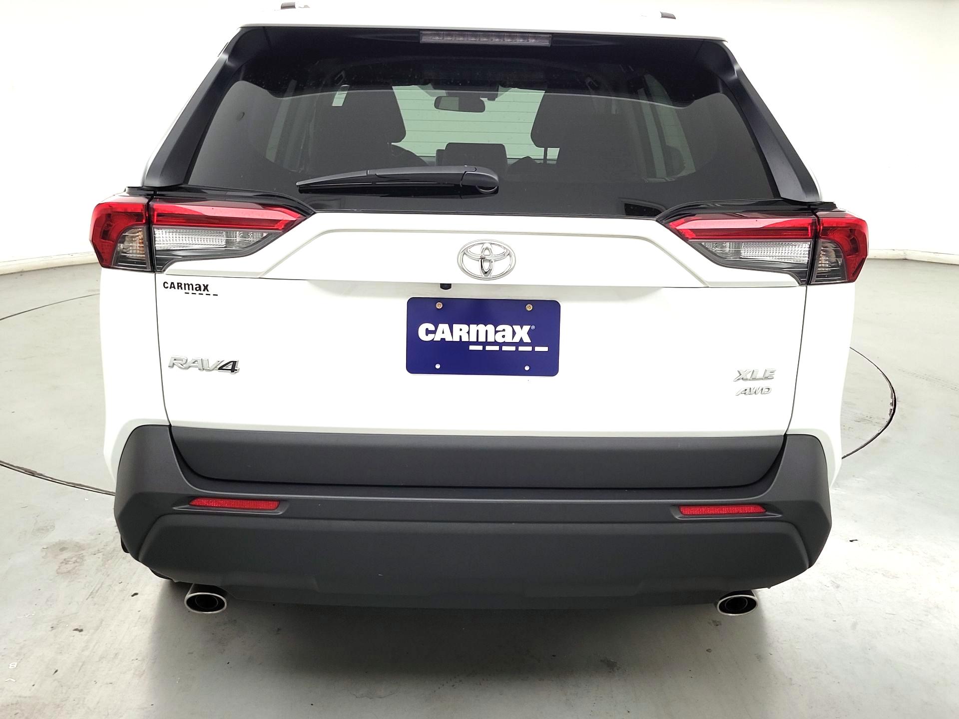 Thumbnail: 2023 Toyota RAV4 - 6