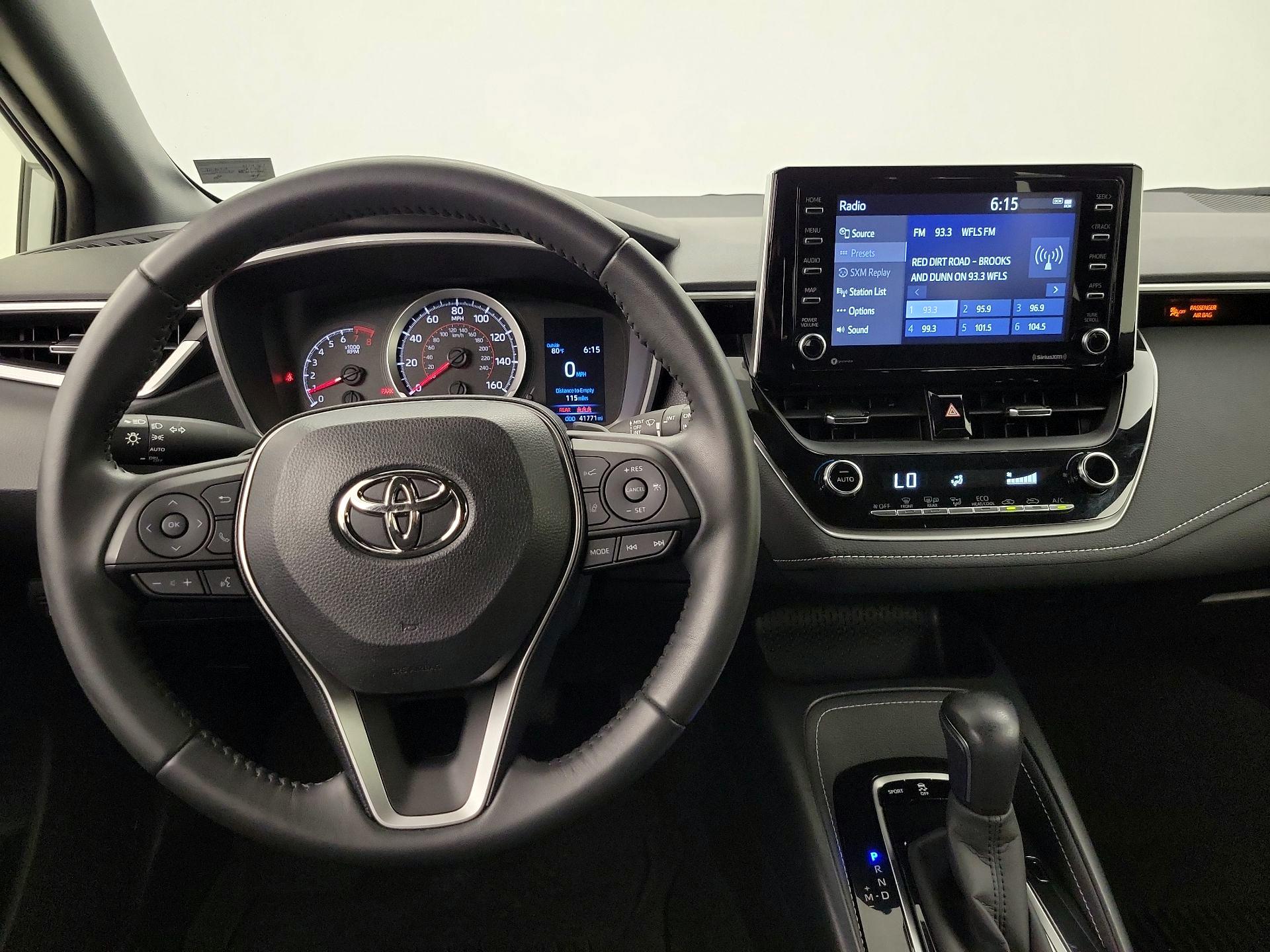Thumbnail: 2021 Toyota Corolla - 10