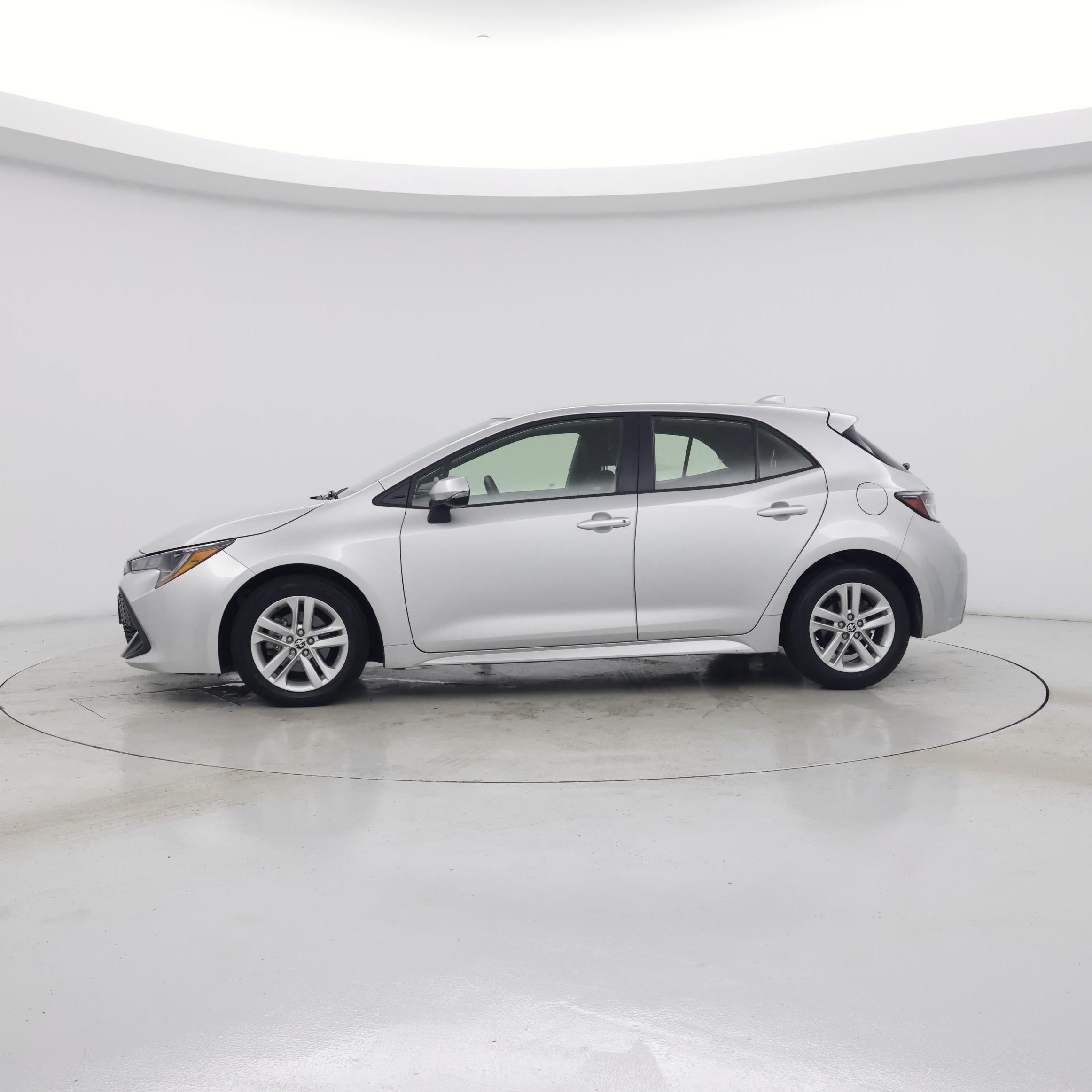 Thumbnail: 2021 Toyota Corolla - 3