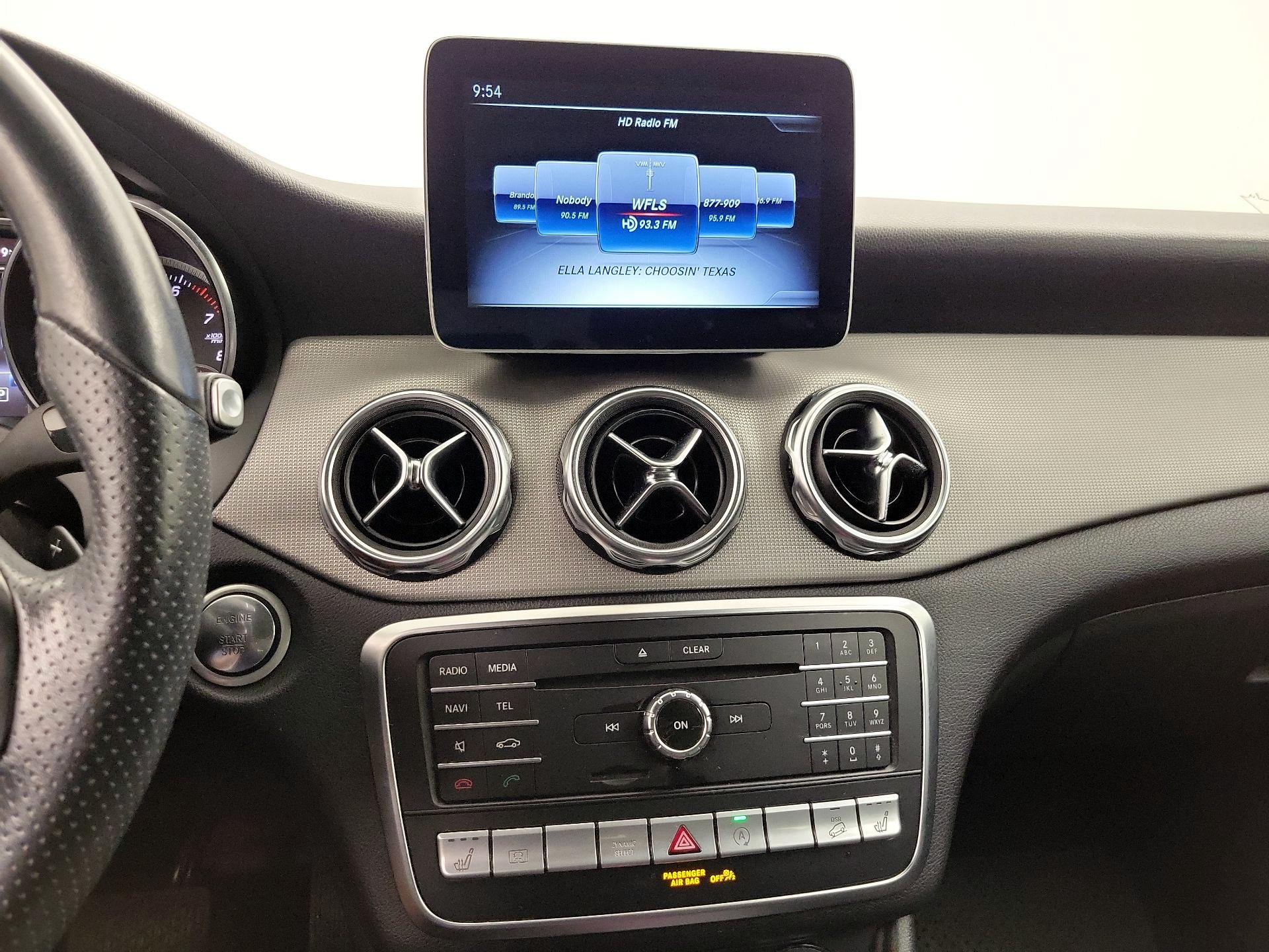 Thumbnail: 2020 Mercedes-Benz GLA - 13