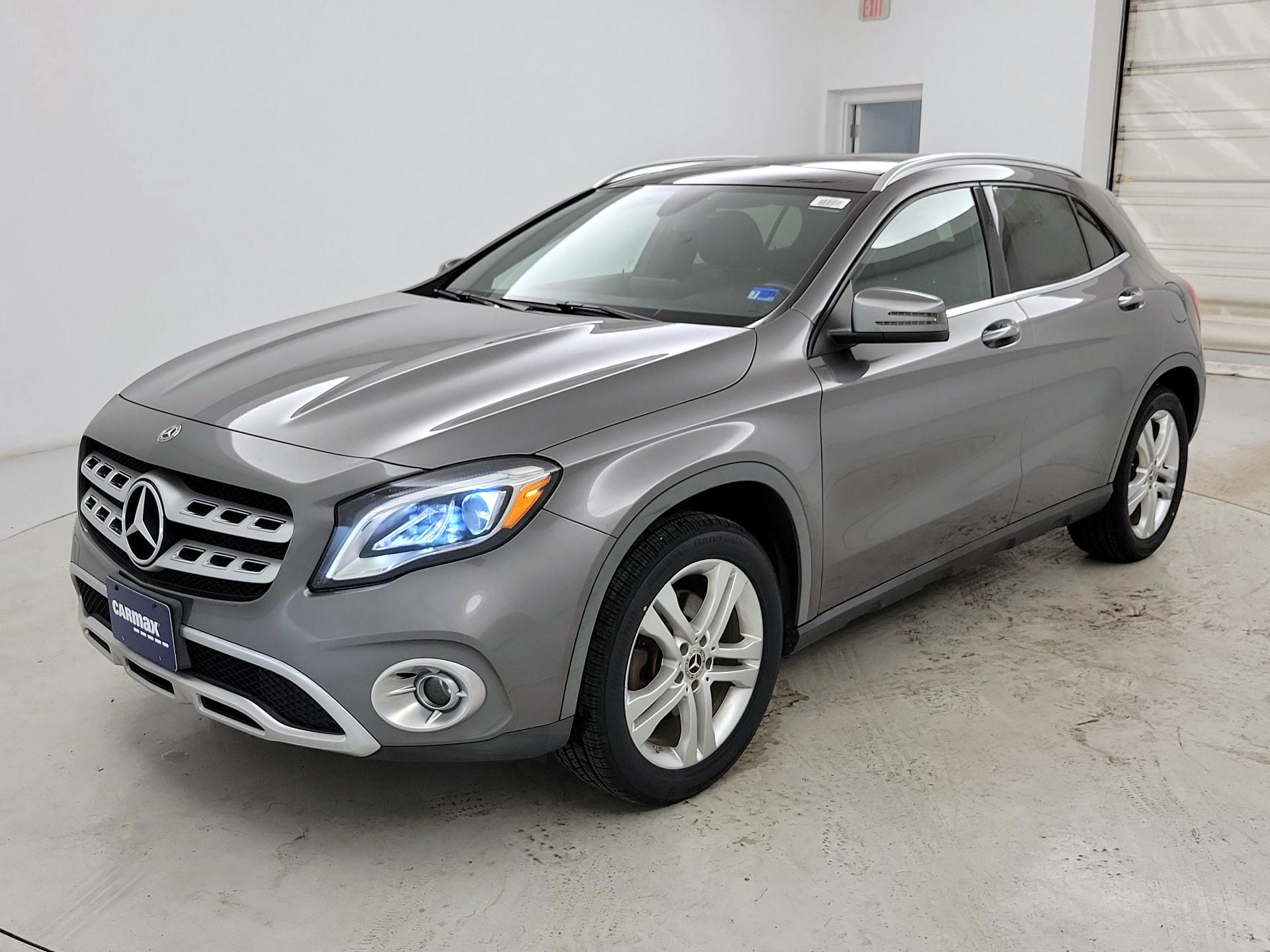 Thumbnail: 2020 Mercedes-Benz GLA - 3