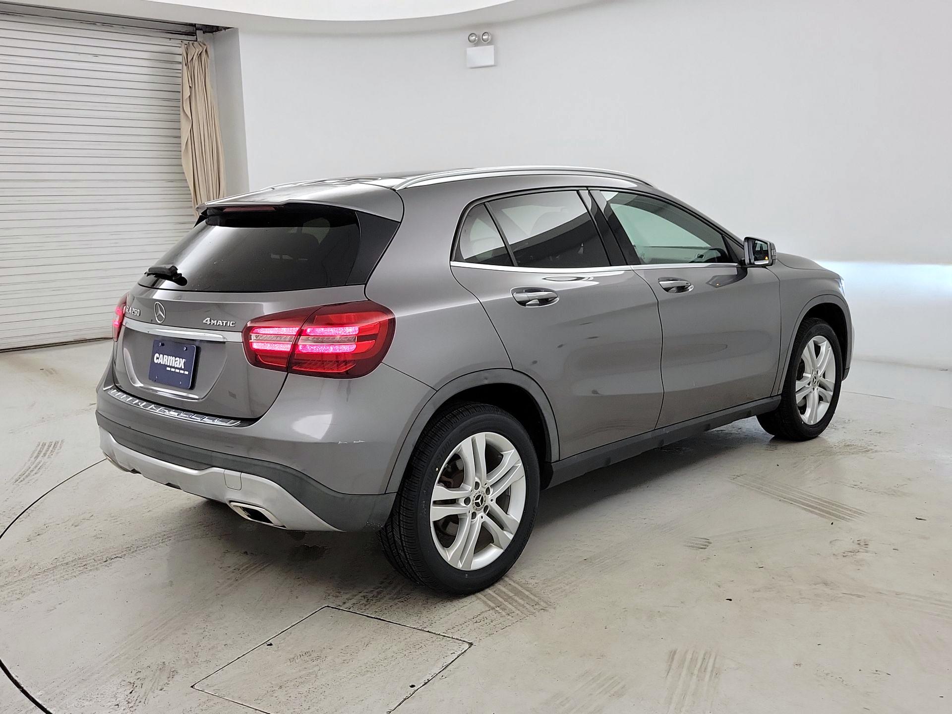 Thumbnail: 2020 Mercedes-Benz GLA - 5