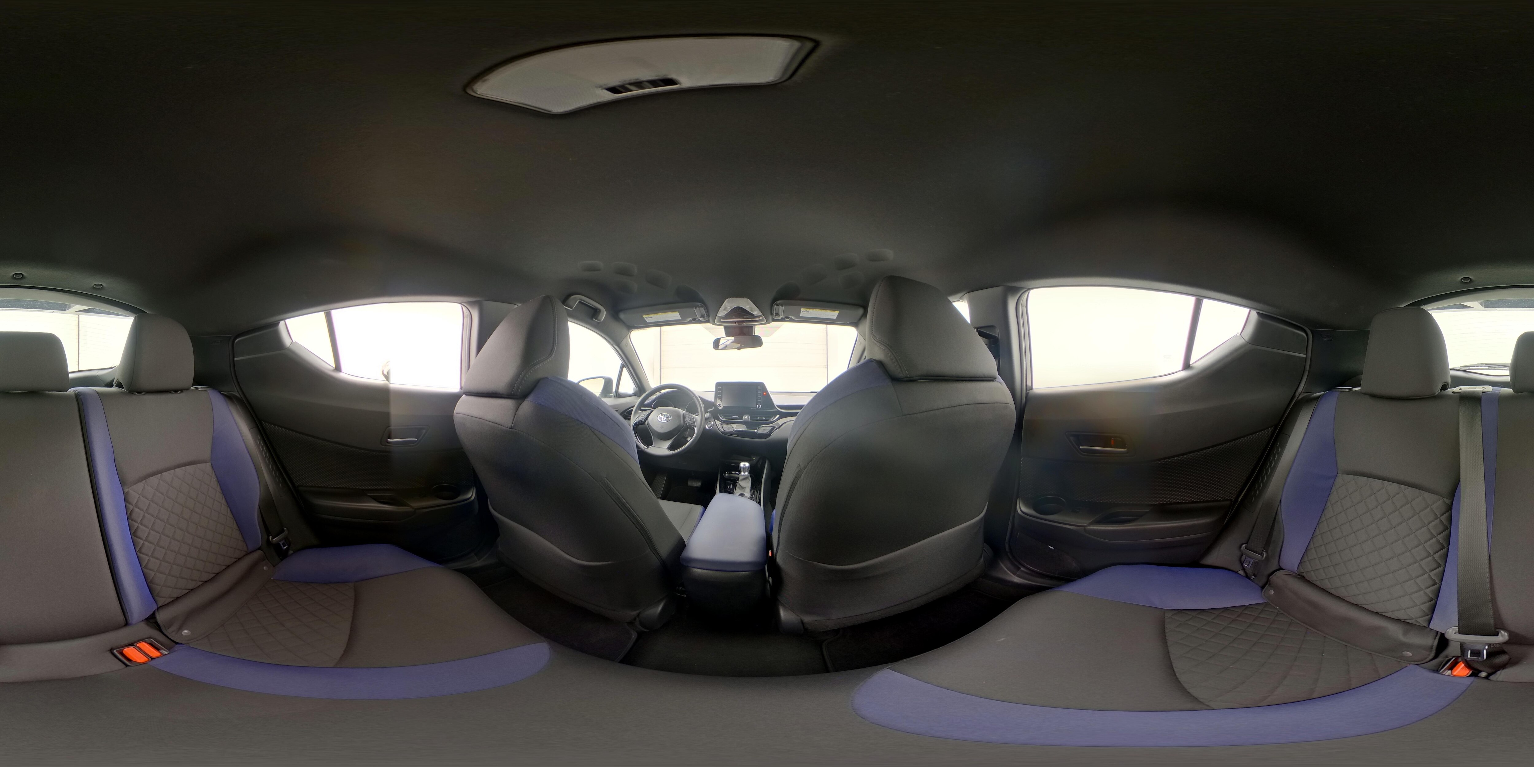 2020 Toyota C-HR XLE - Photo 25