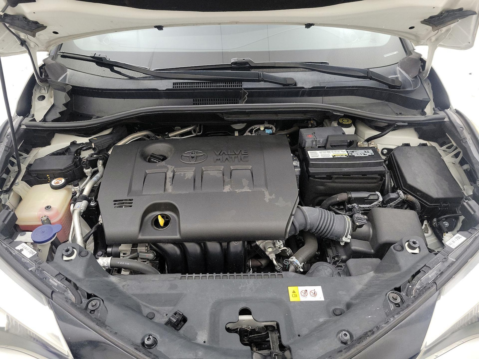 2020 Toyota C-HR XLE - Photo 22