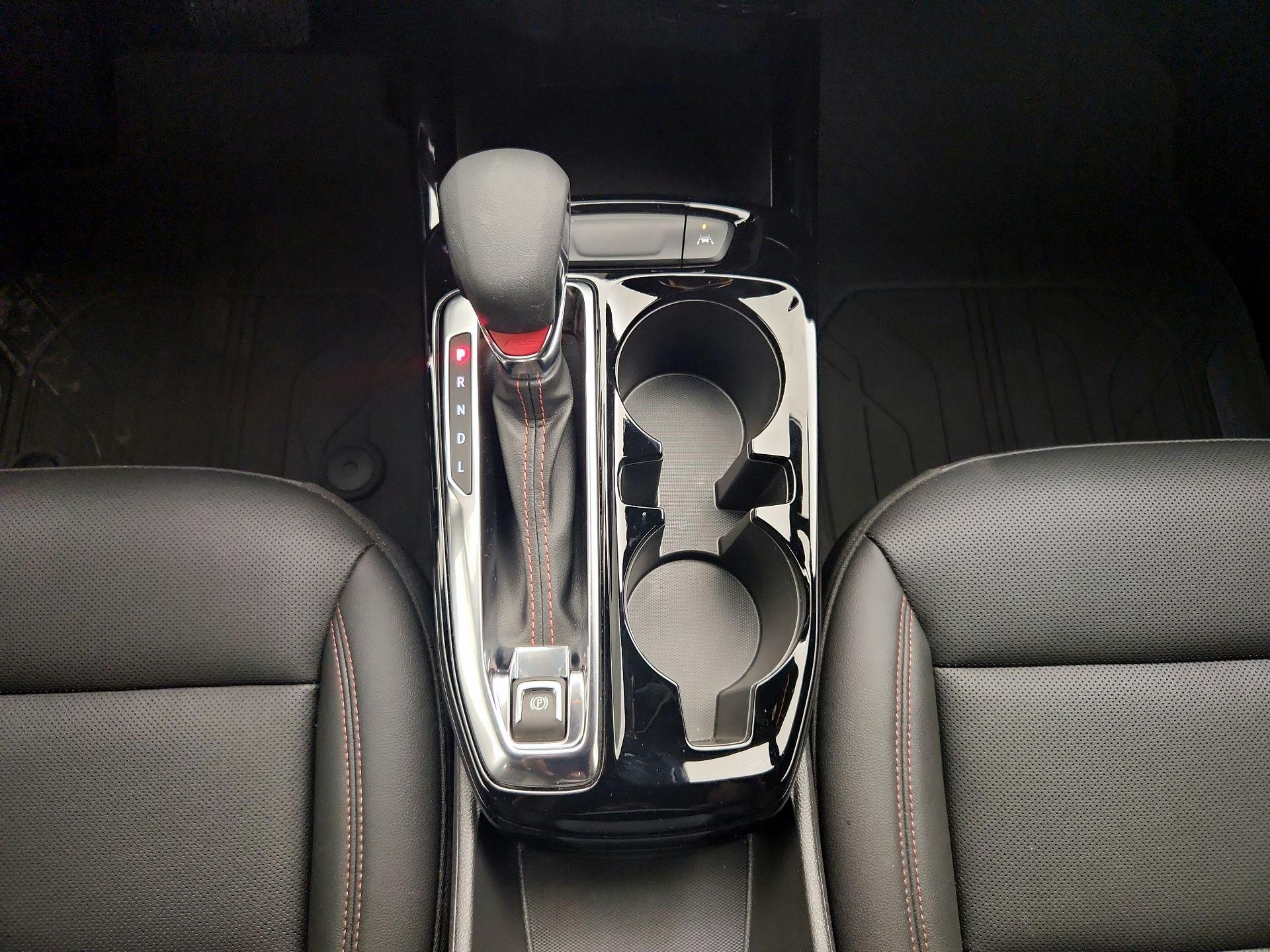 Thumbnail: 2025 Chevrolet Trax - 17