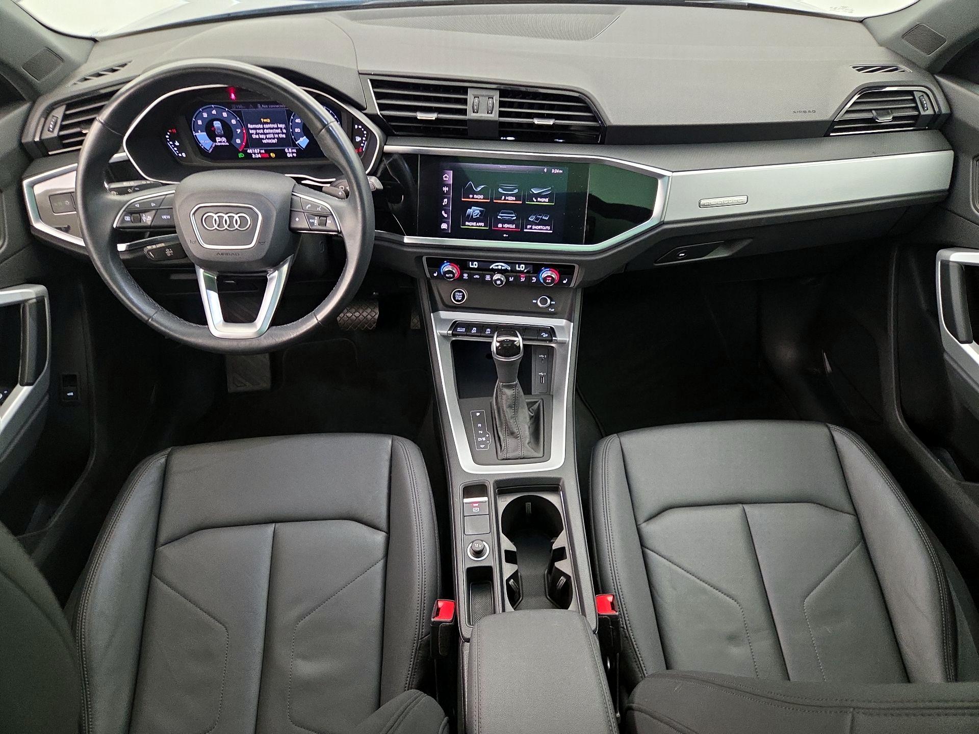 Thumbnail: 2021 Audi Q3 - 9
