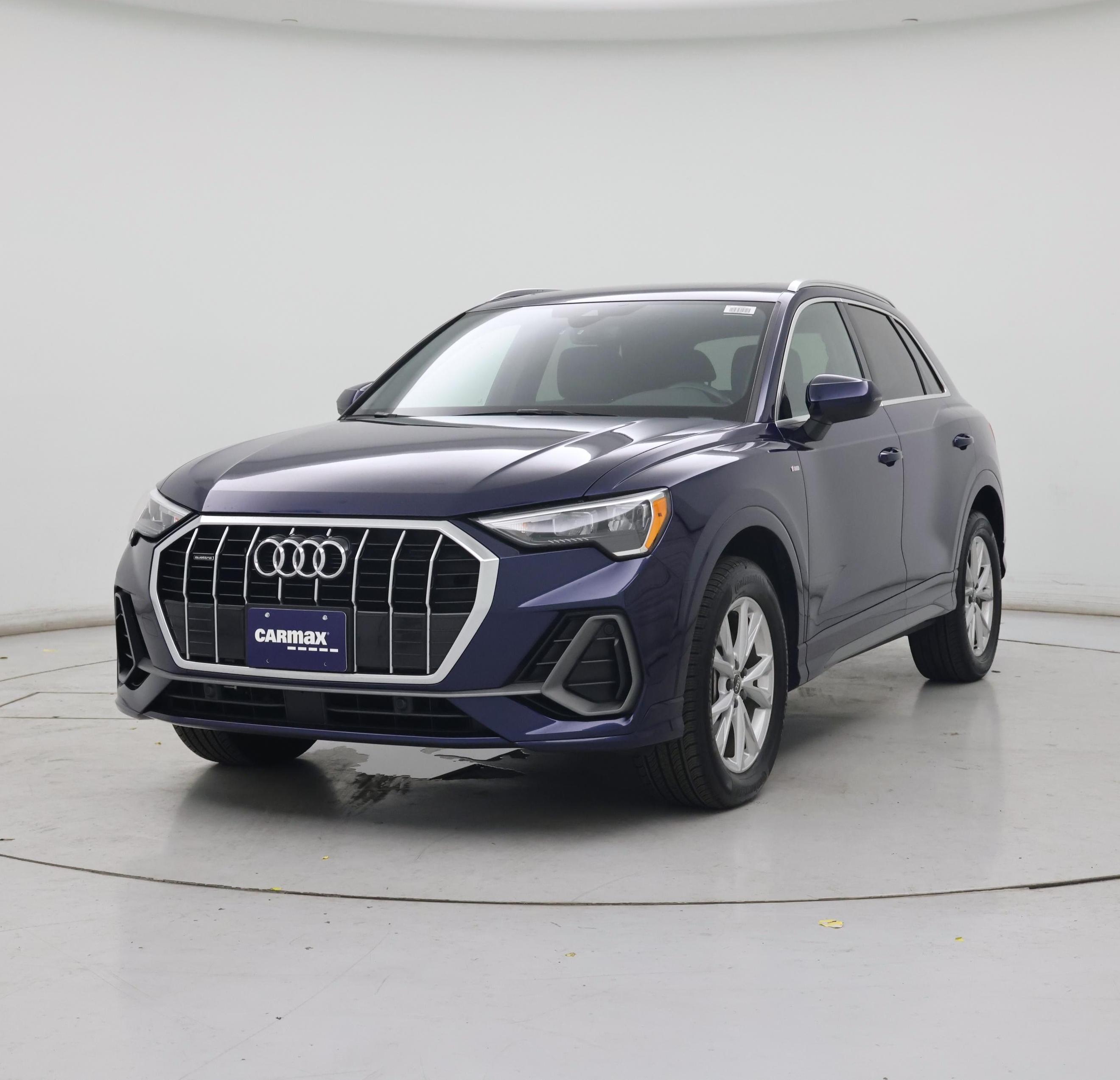 Thumbnail: 2021 Audi Q3 - 4