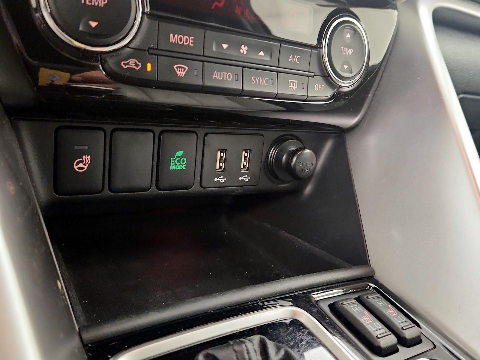 2022 Mitsubishi Eclipse Cross SEL - Photo 19