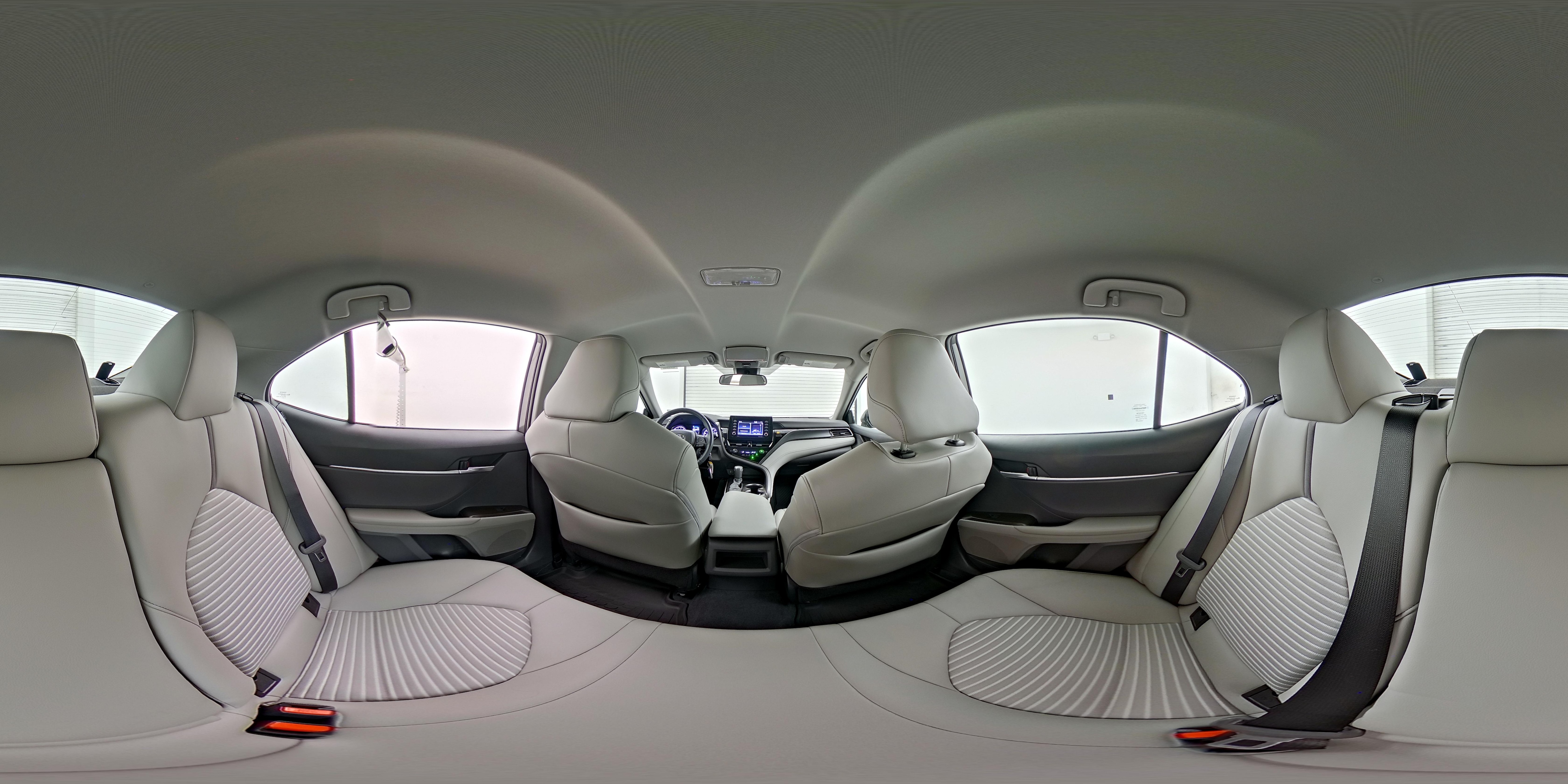 2022 Toyota Camry SE - Photo 25