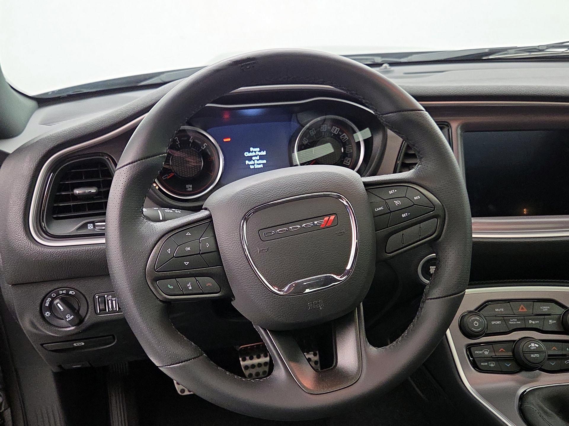 Thumbnail: 2022 Dodge Challenger - 10