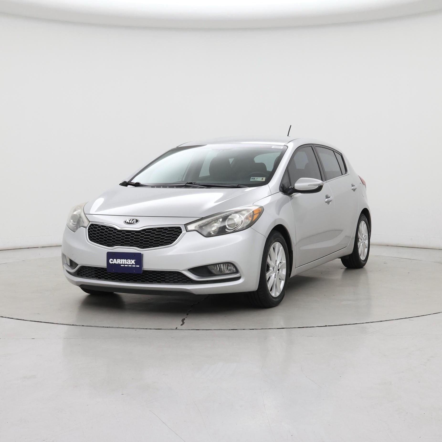 Thumbnail: 2015 Kia Forte - 4