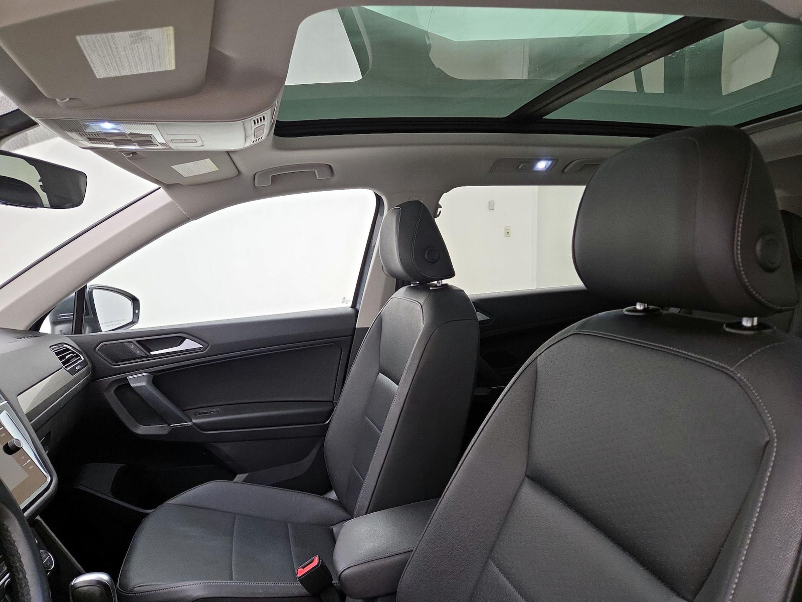 2020 Volkswagen Tiguan SE - Photo 20