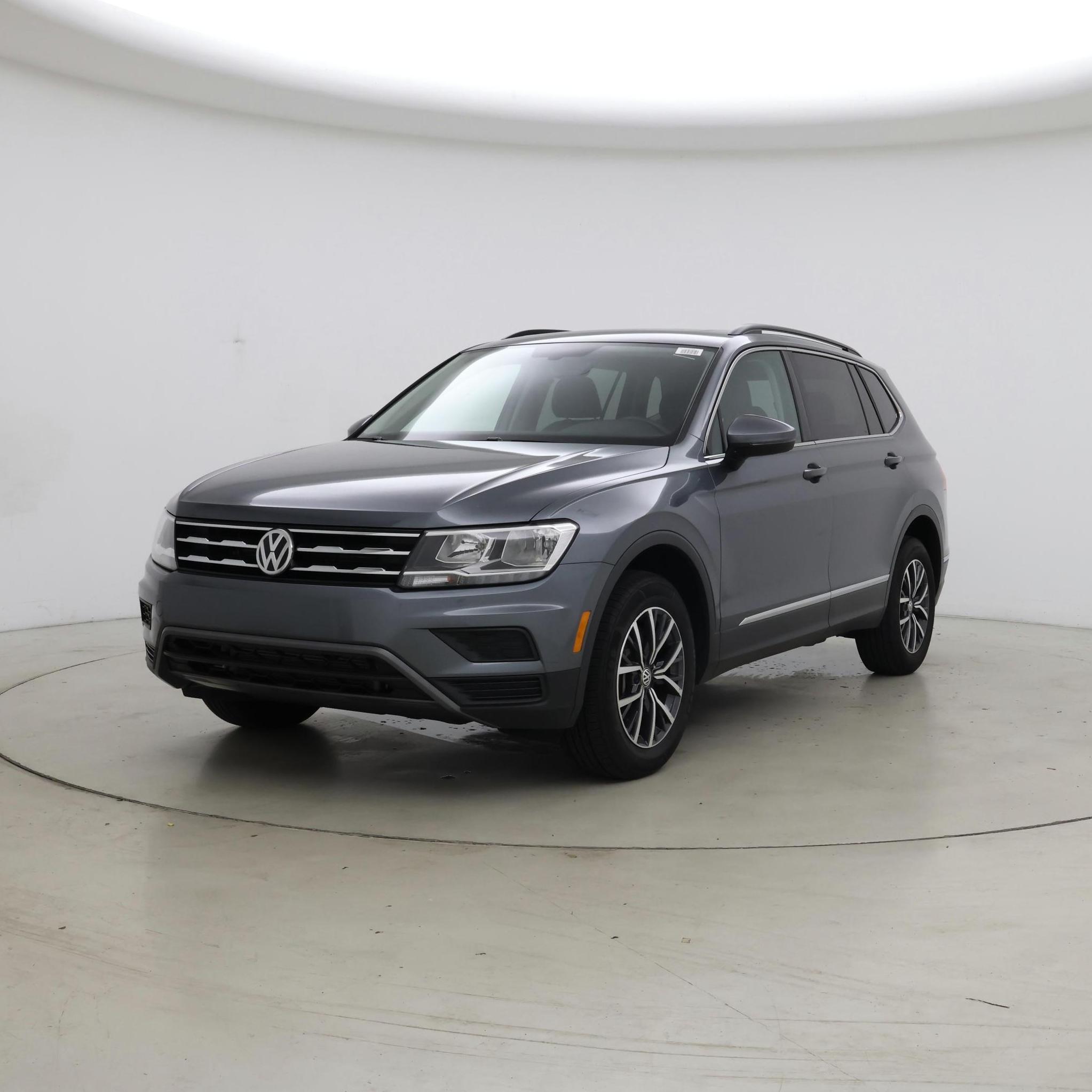 Thumbnail: 2020 Volkswagen Tiguan - 4