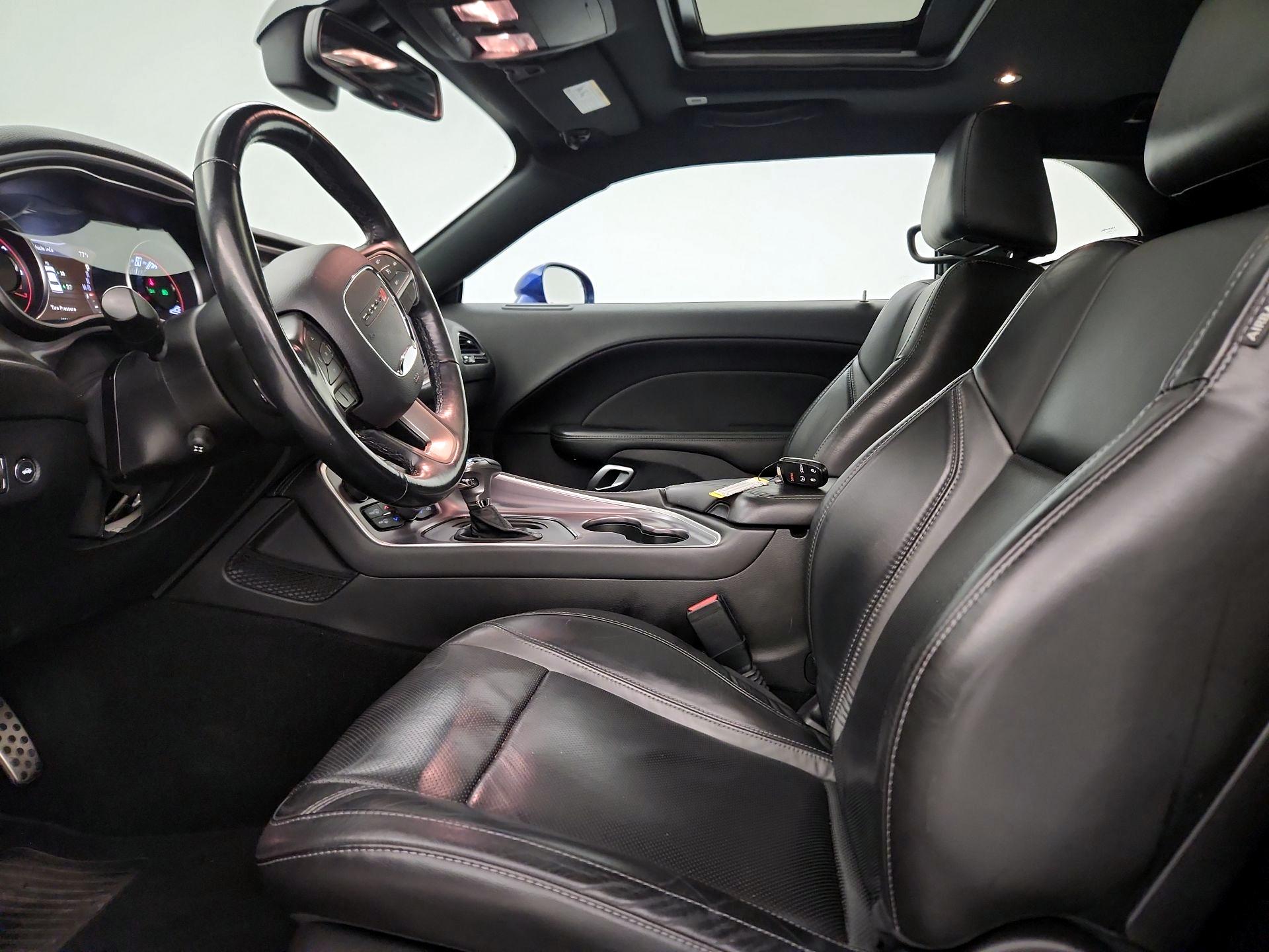 Thumbnail: 2019 Dodge Challenger - 11