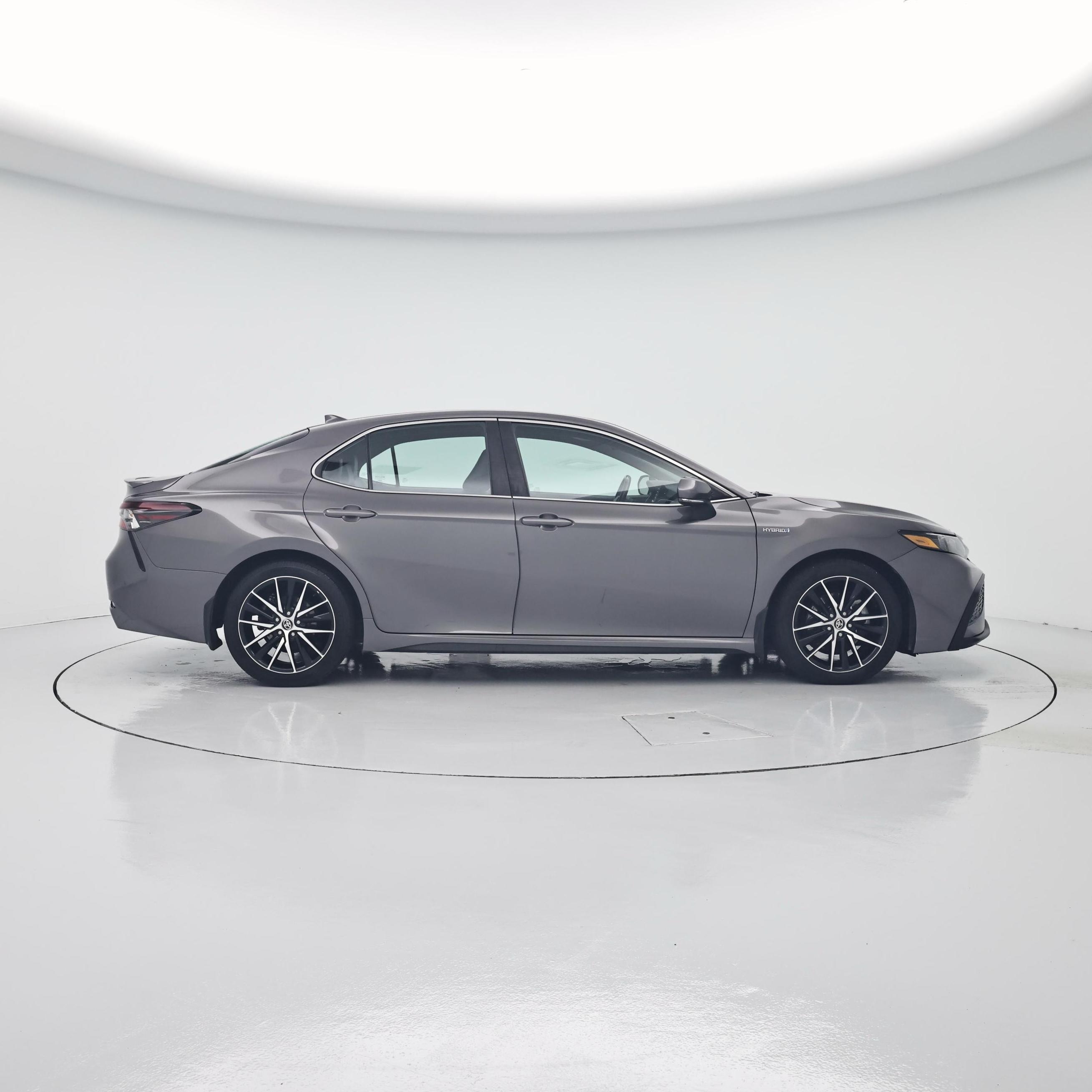 Thumbnail: 2021 Toyota Camry - 7